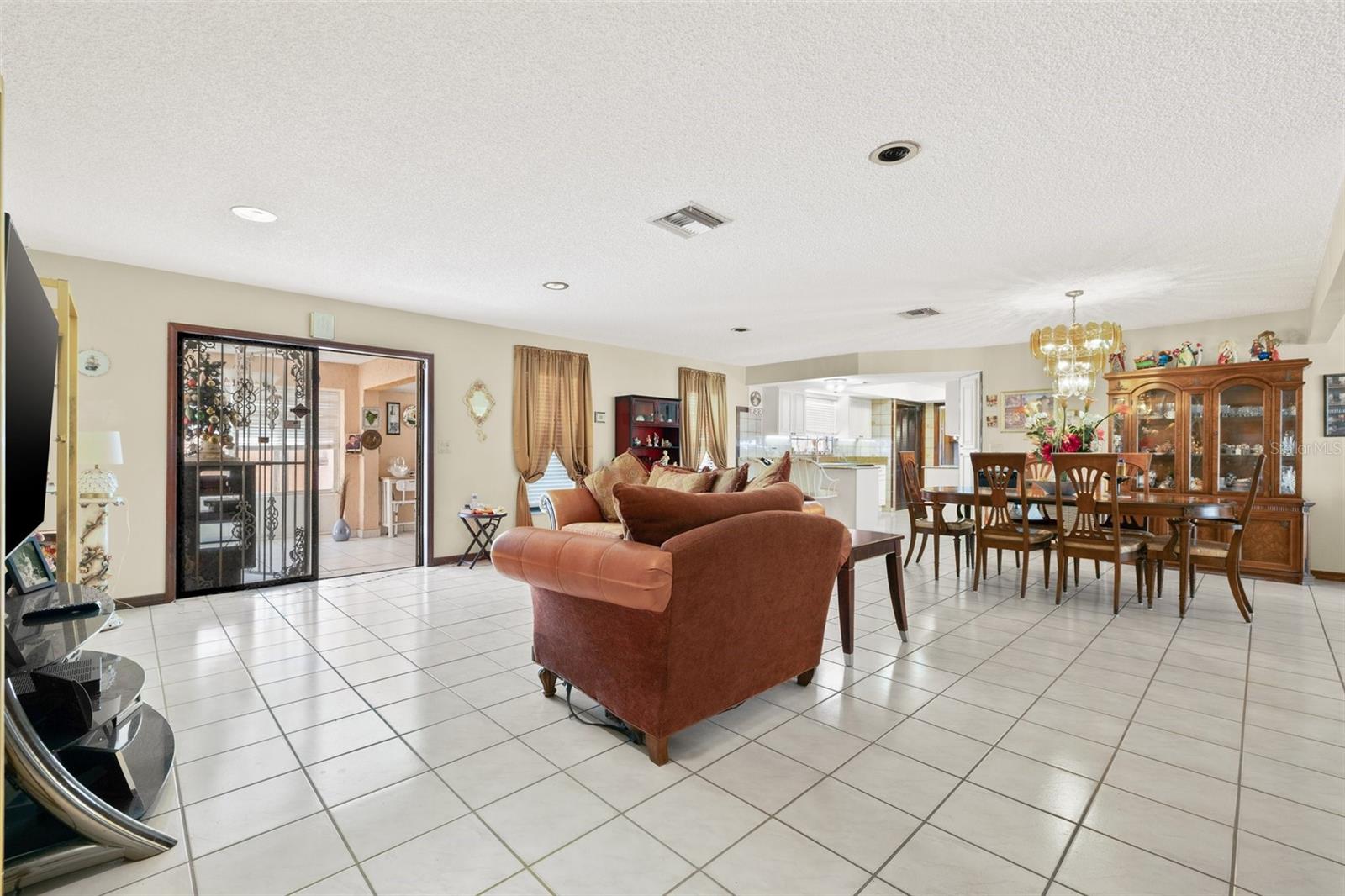 4701 KELLY RD