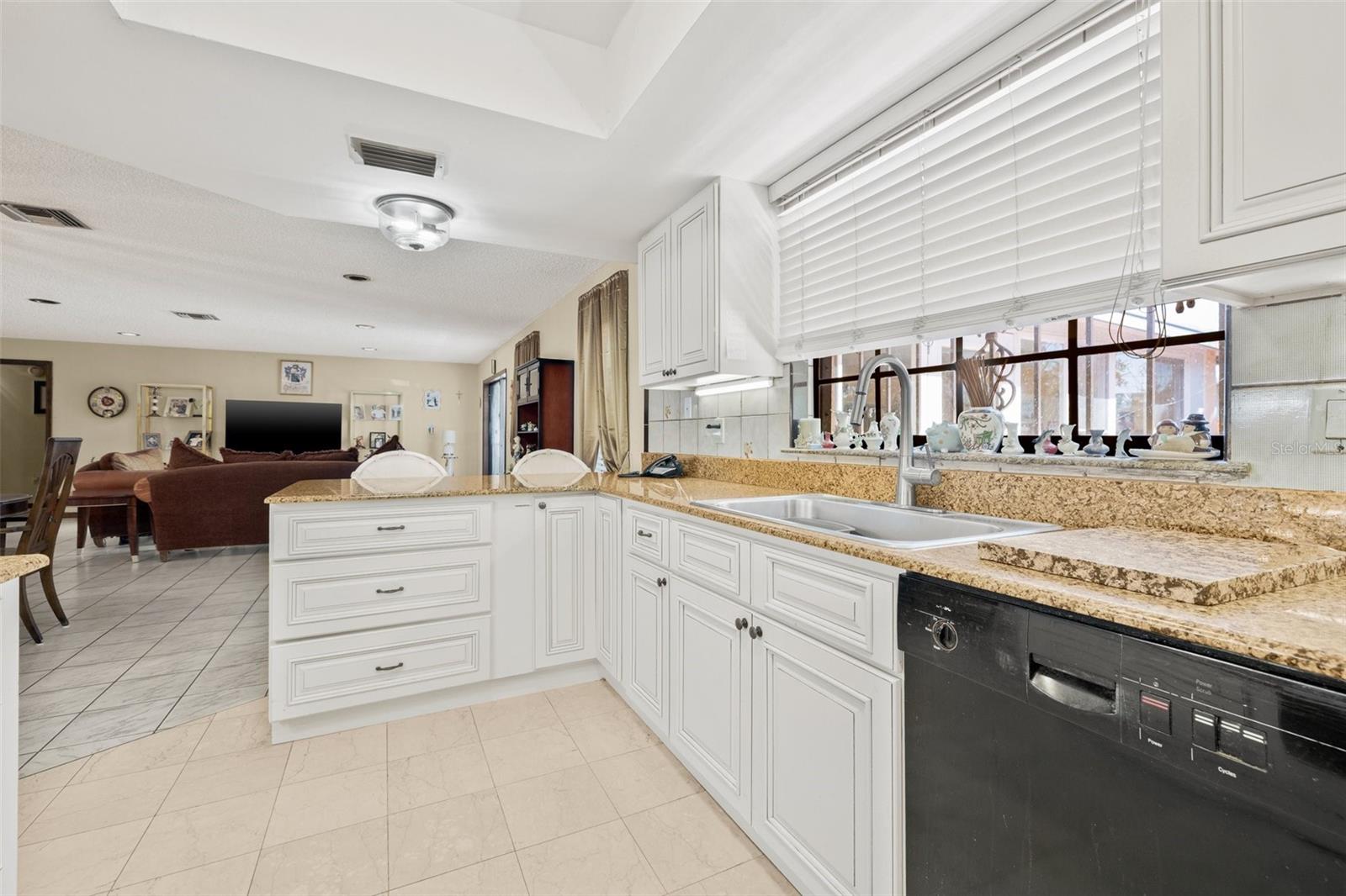 4701 KELLY RD