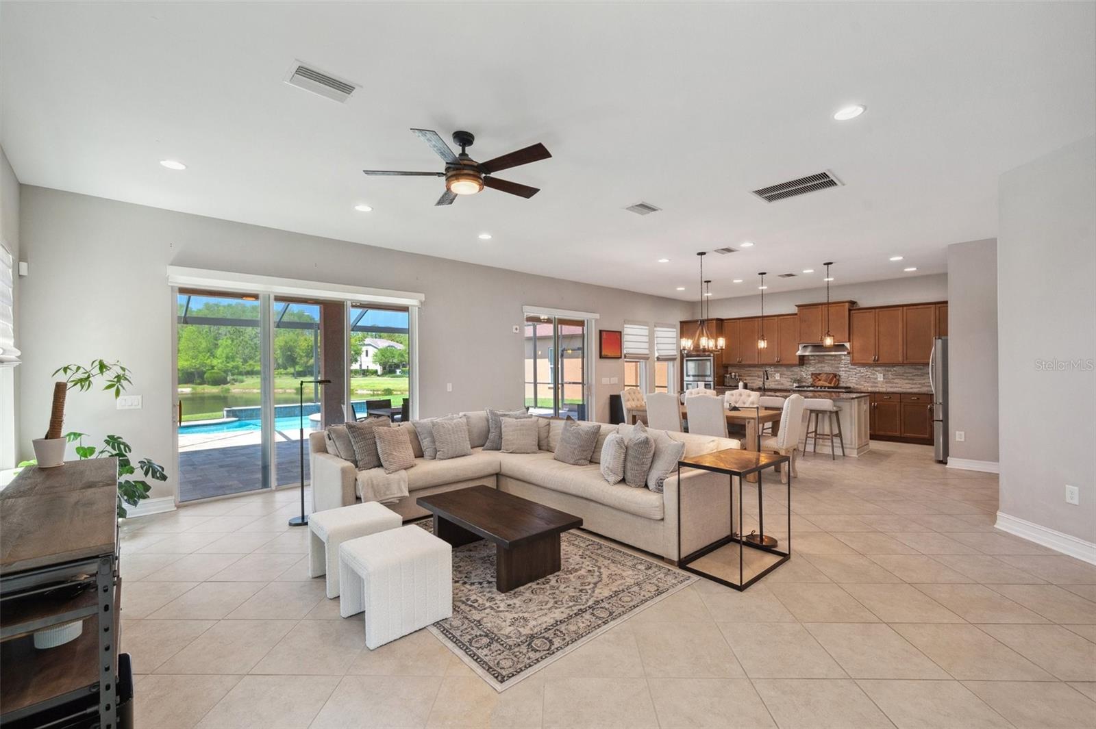 4043 EMPOLI CT