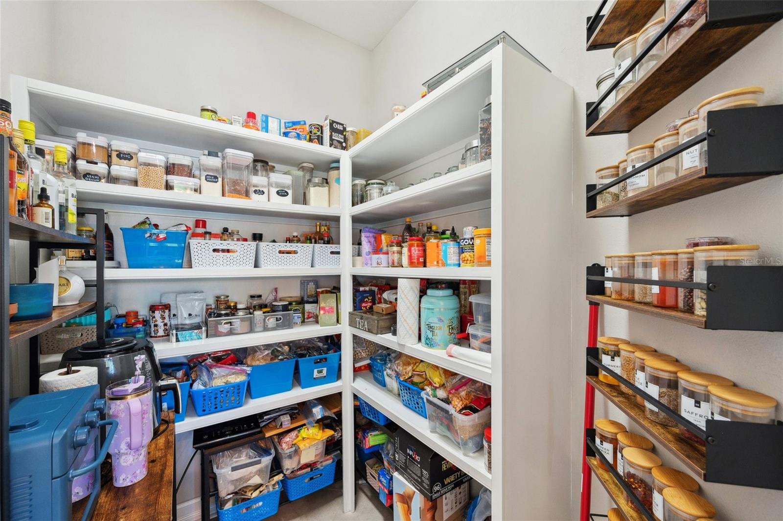4043 EMPOLI CT