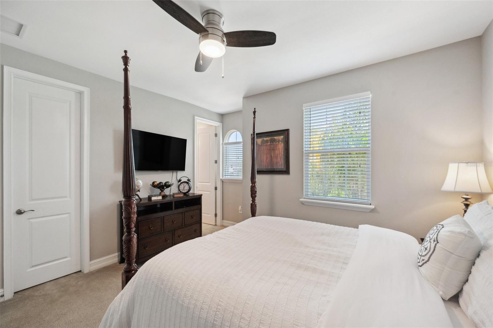 4043 EMPOLI CT