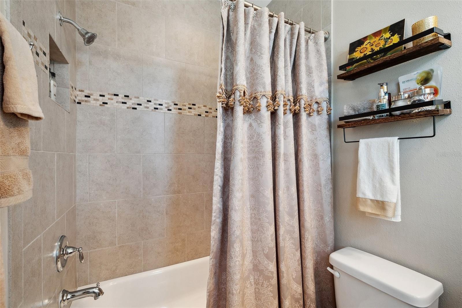 4043 EMPOLI CT