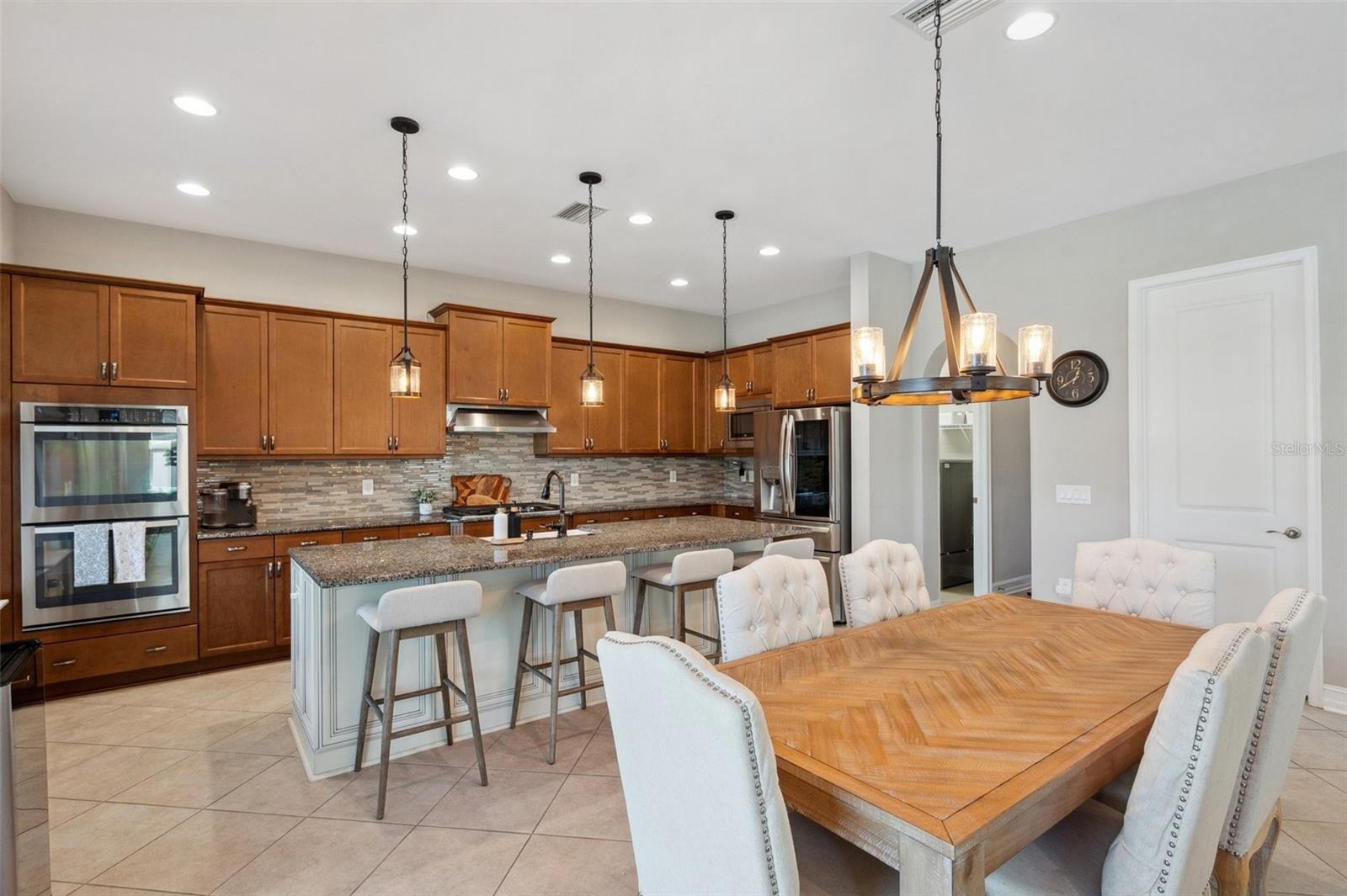 4043 EMPOLI CT