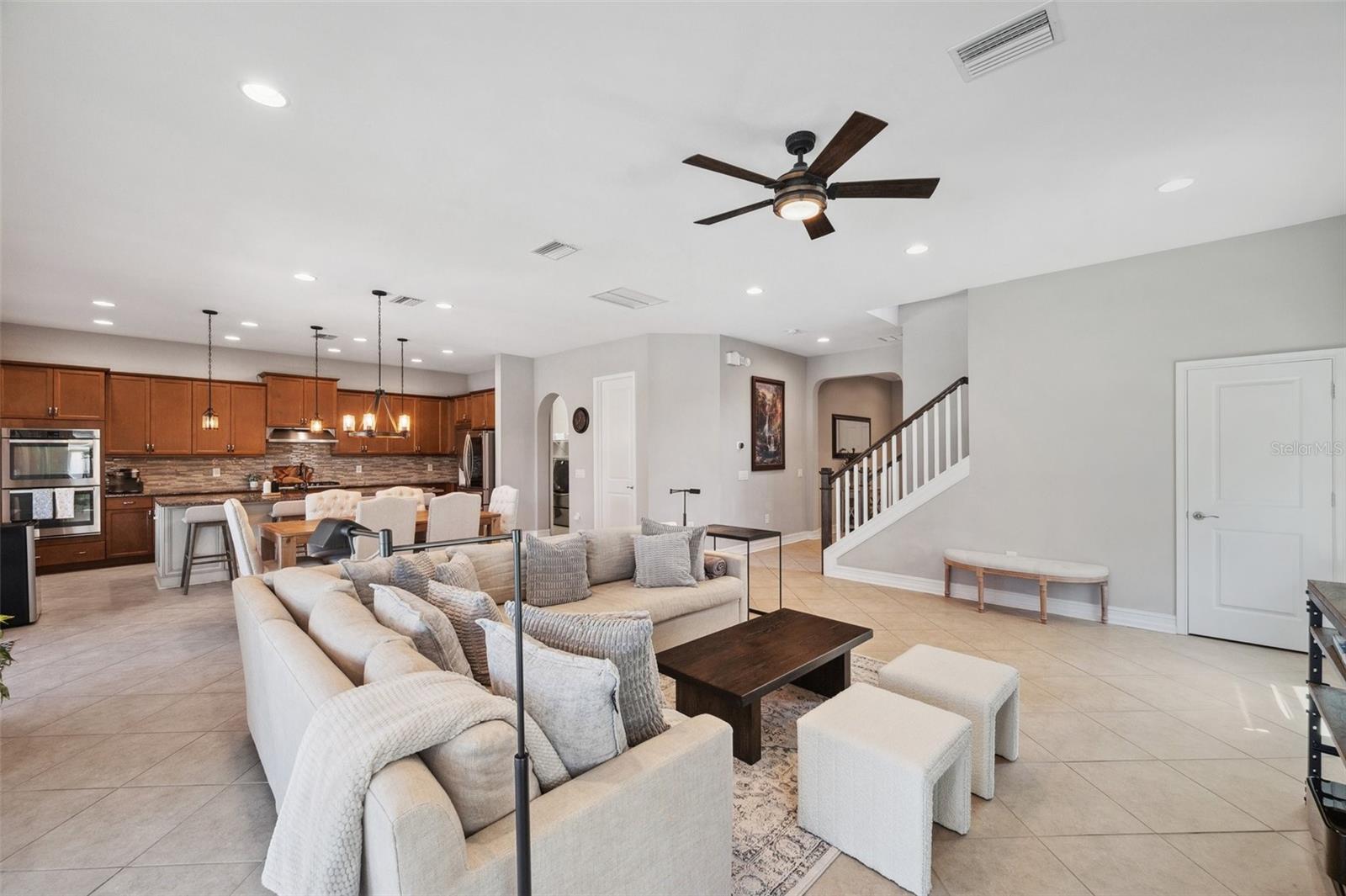 4043 EMPOLI CT