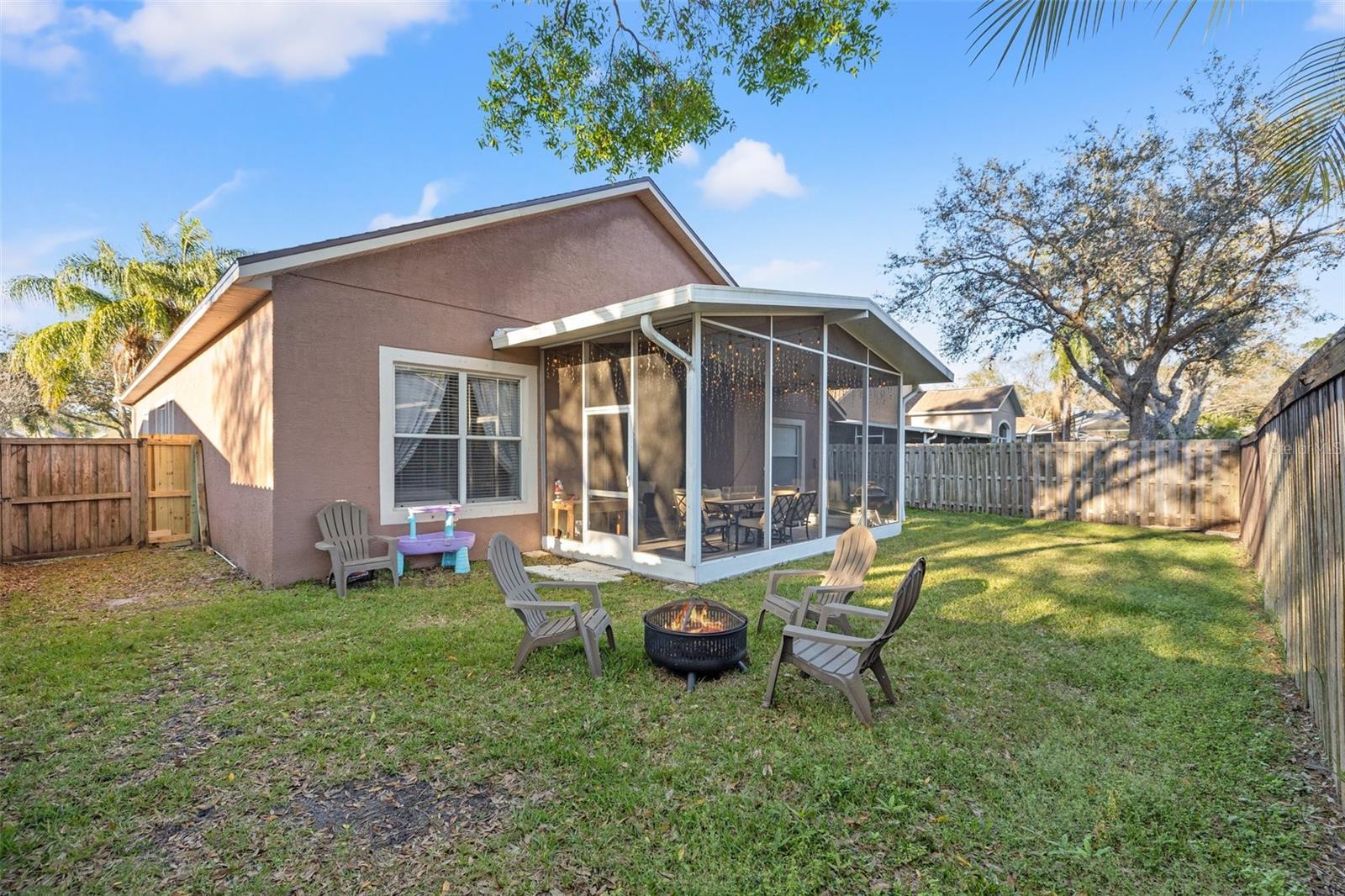 11808 LANCASHIRE DR