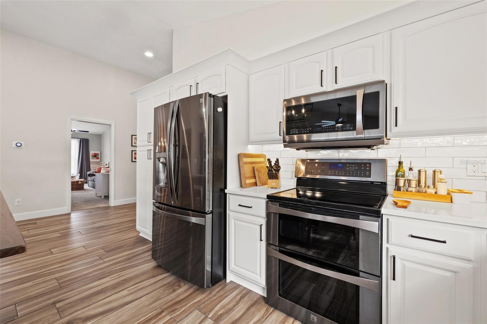 9084 QUAIL CREEK DR