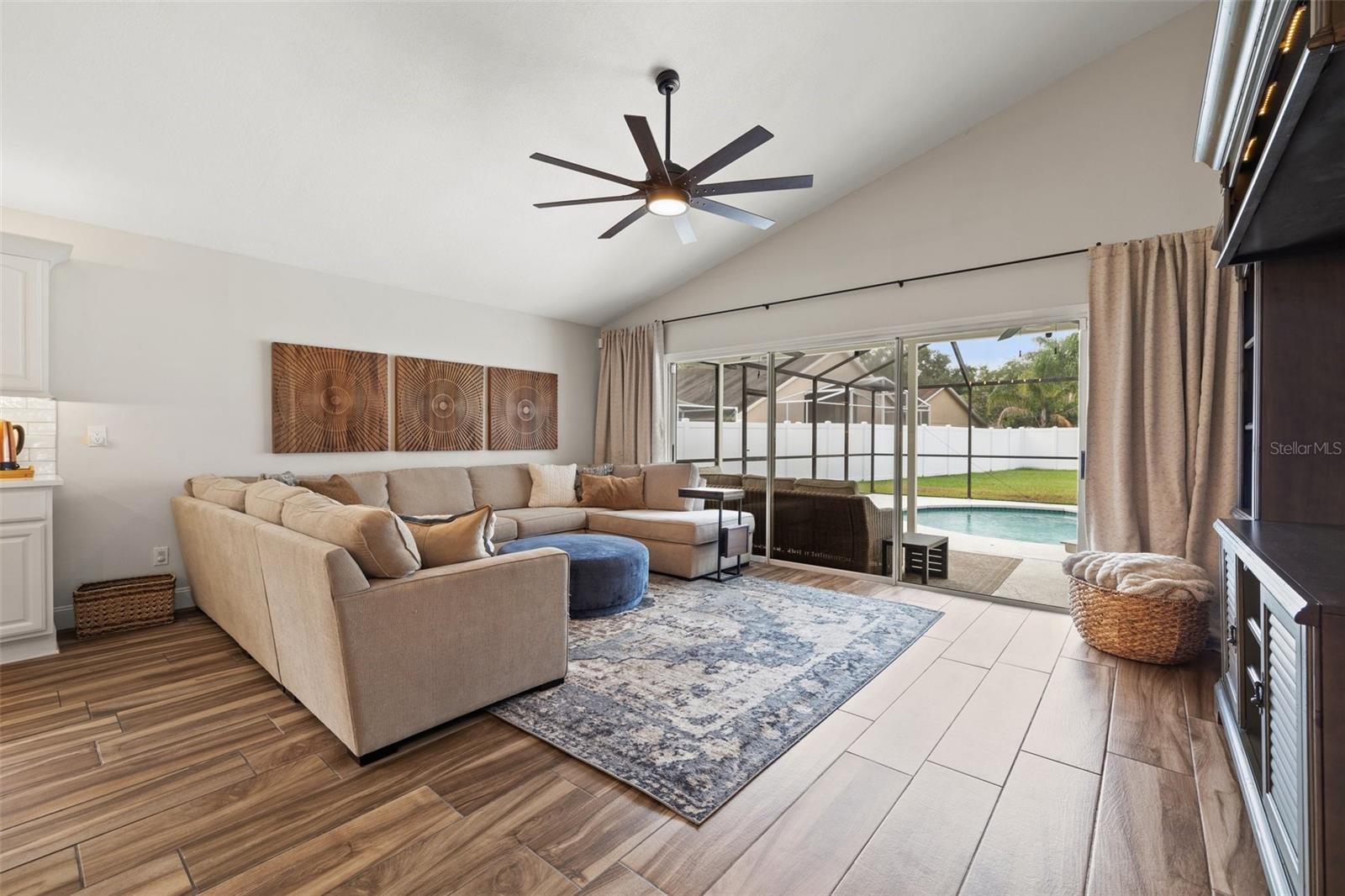 9084 QUAIL CREEK DR