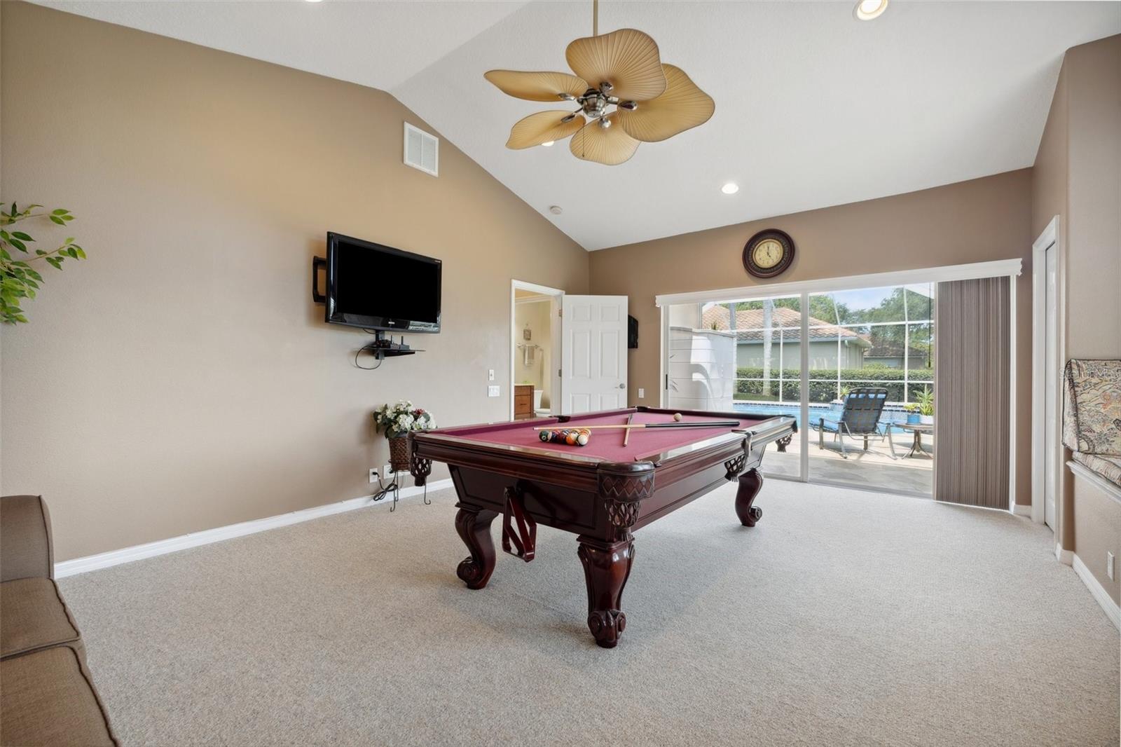 9348 DEER CREEK DR