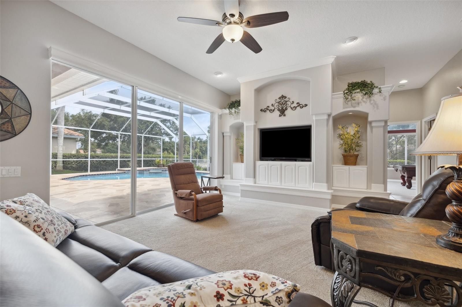 9348 DEER CREEK DR