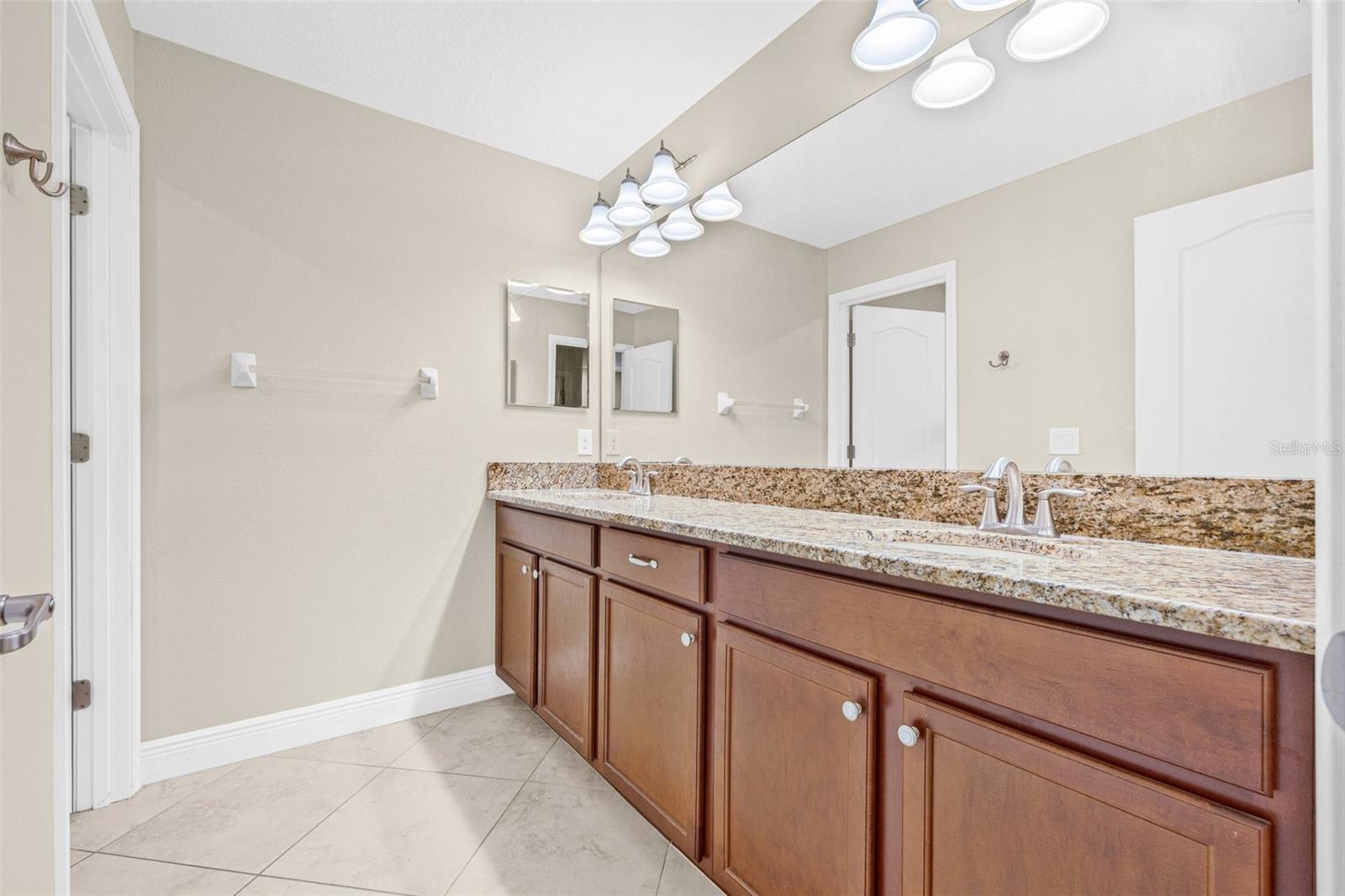 10707 PEGASUS VALLEY CT