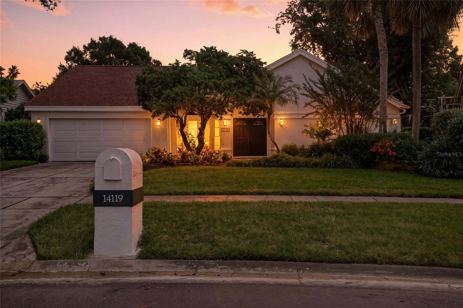 14119 STONEGATE DR