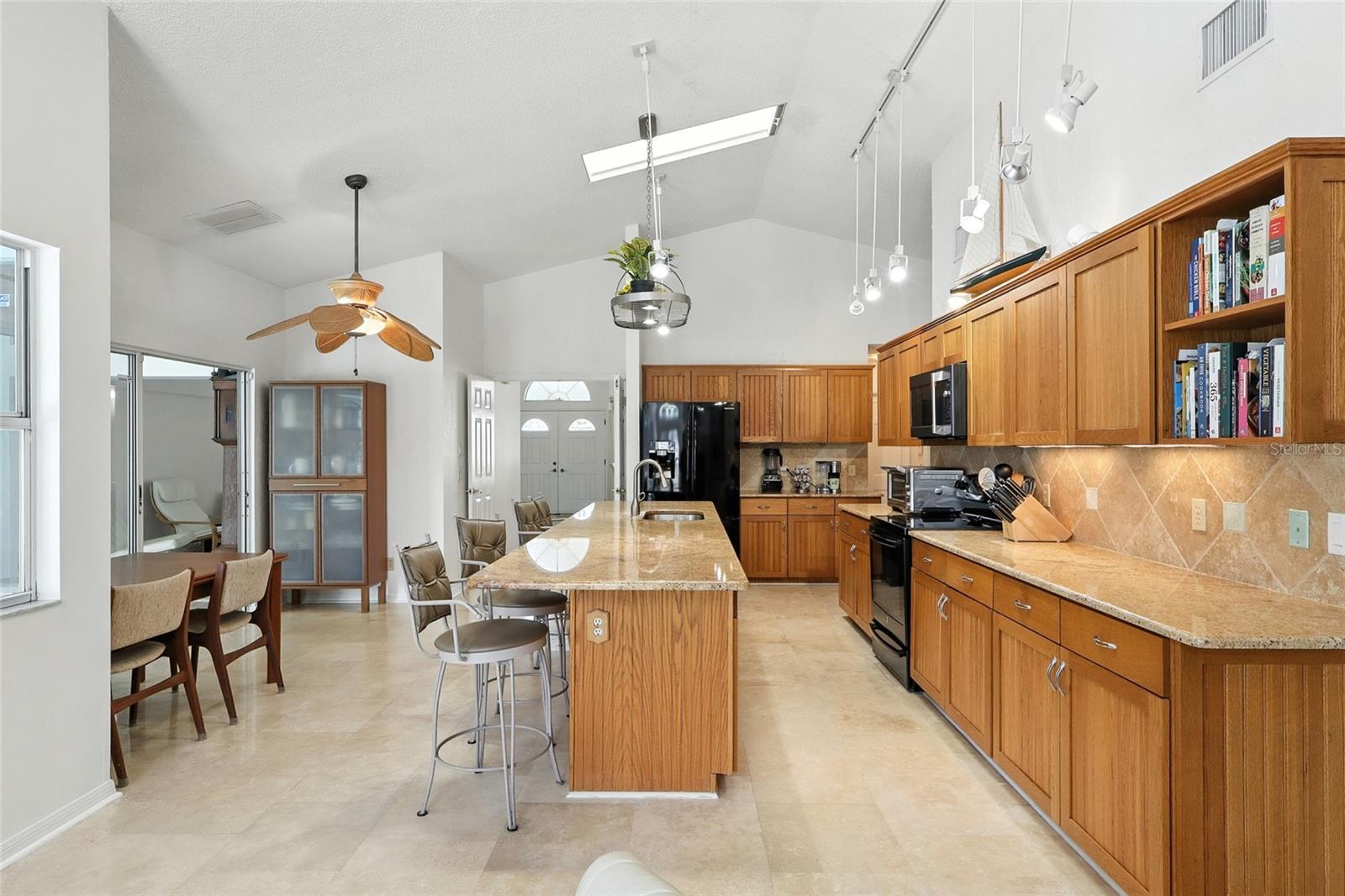14119 STONEGATE DR