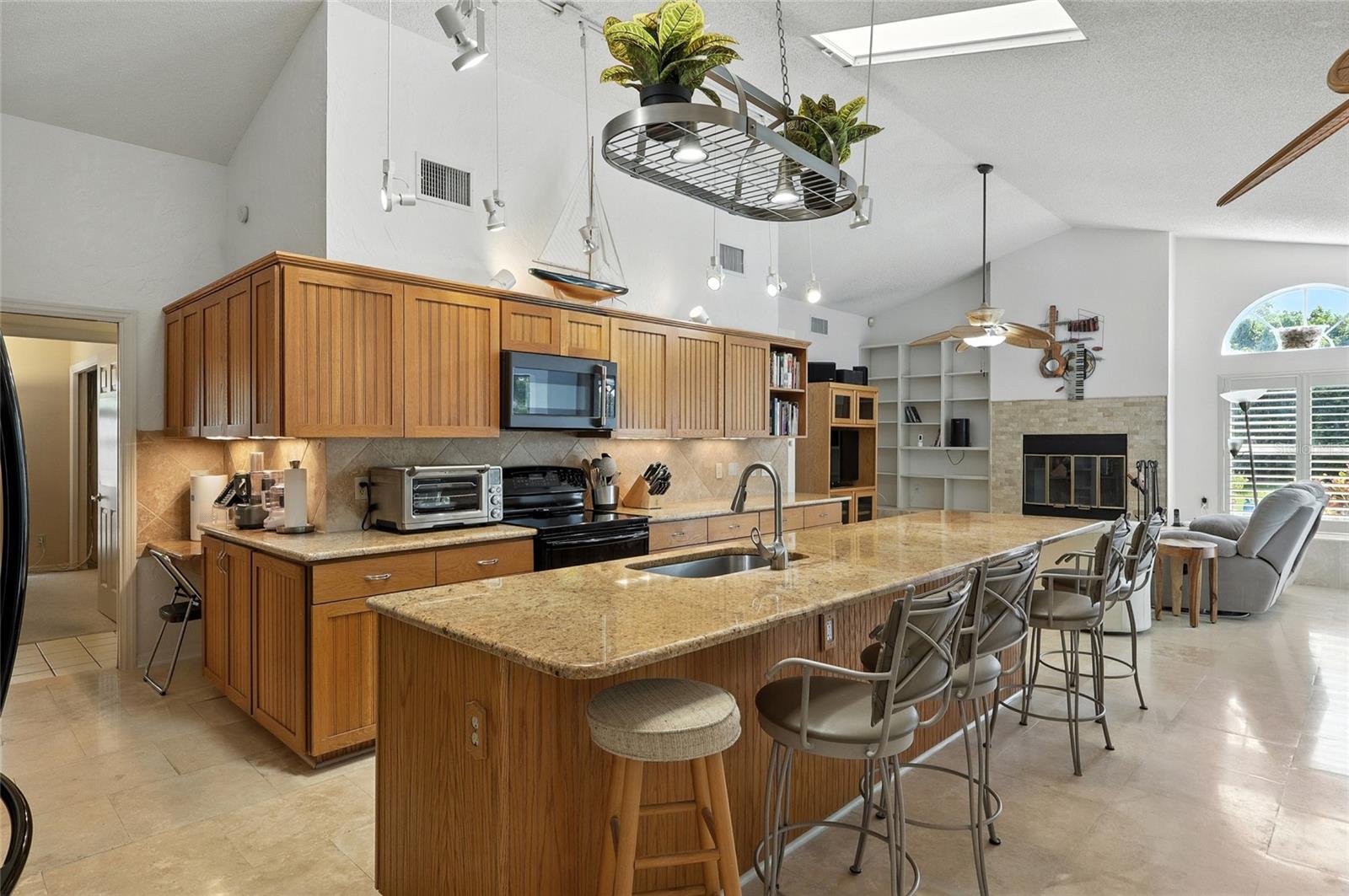 14119 STONEGATE DR