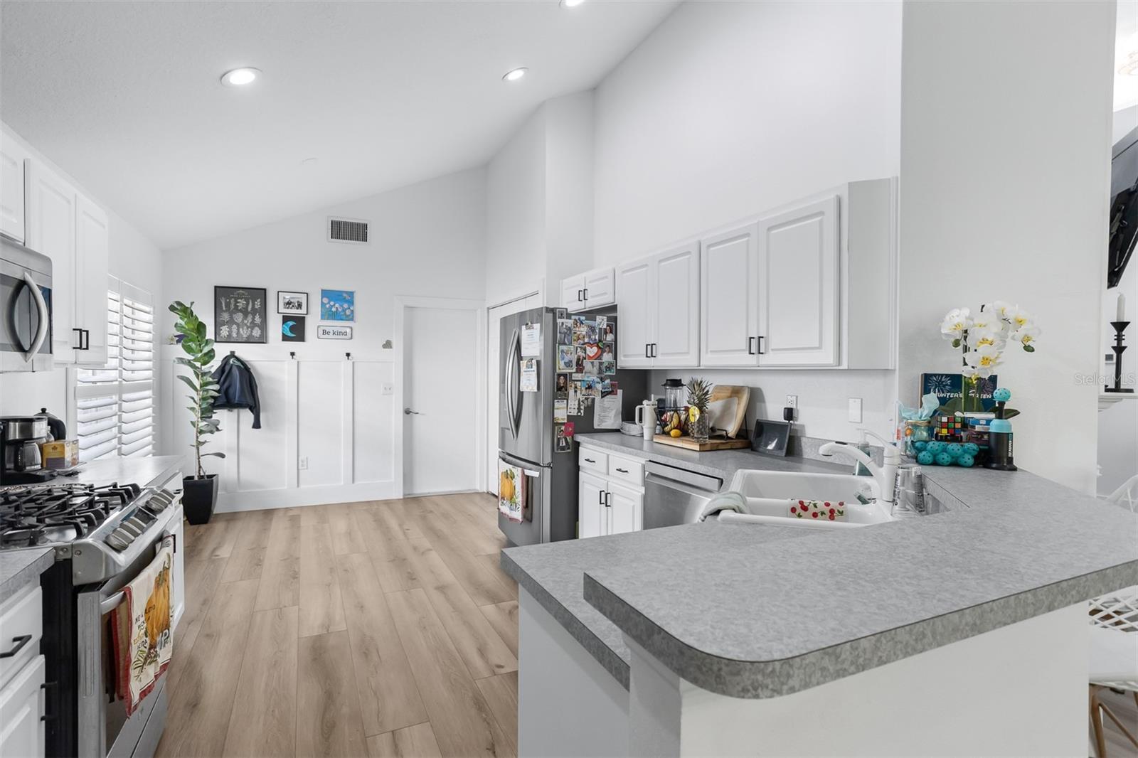 17708 NATHANS DR