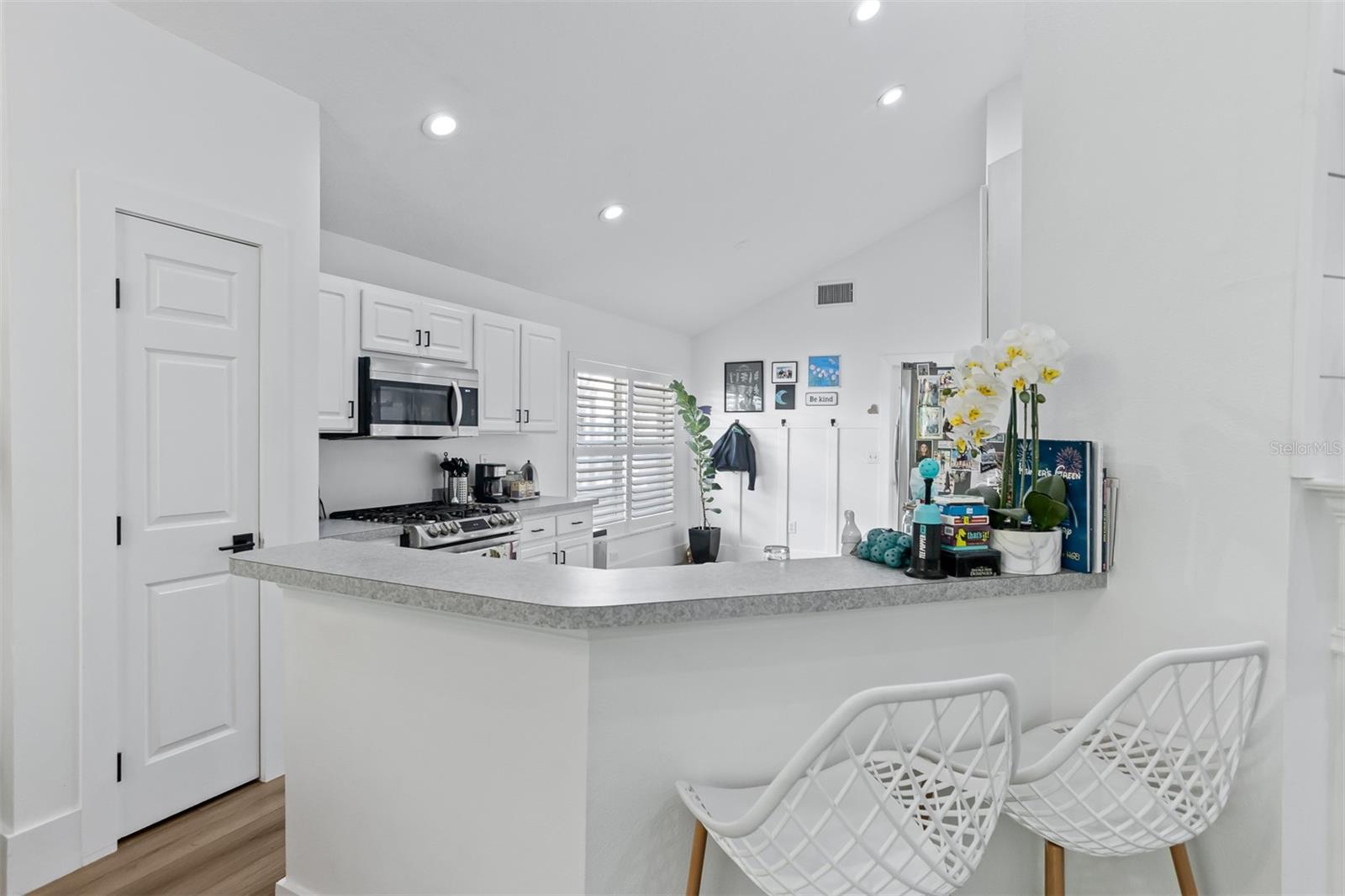 17708 NATHANS DR
