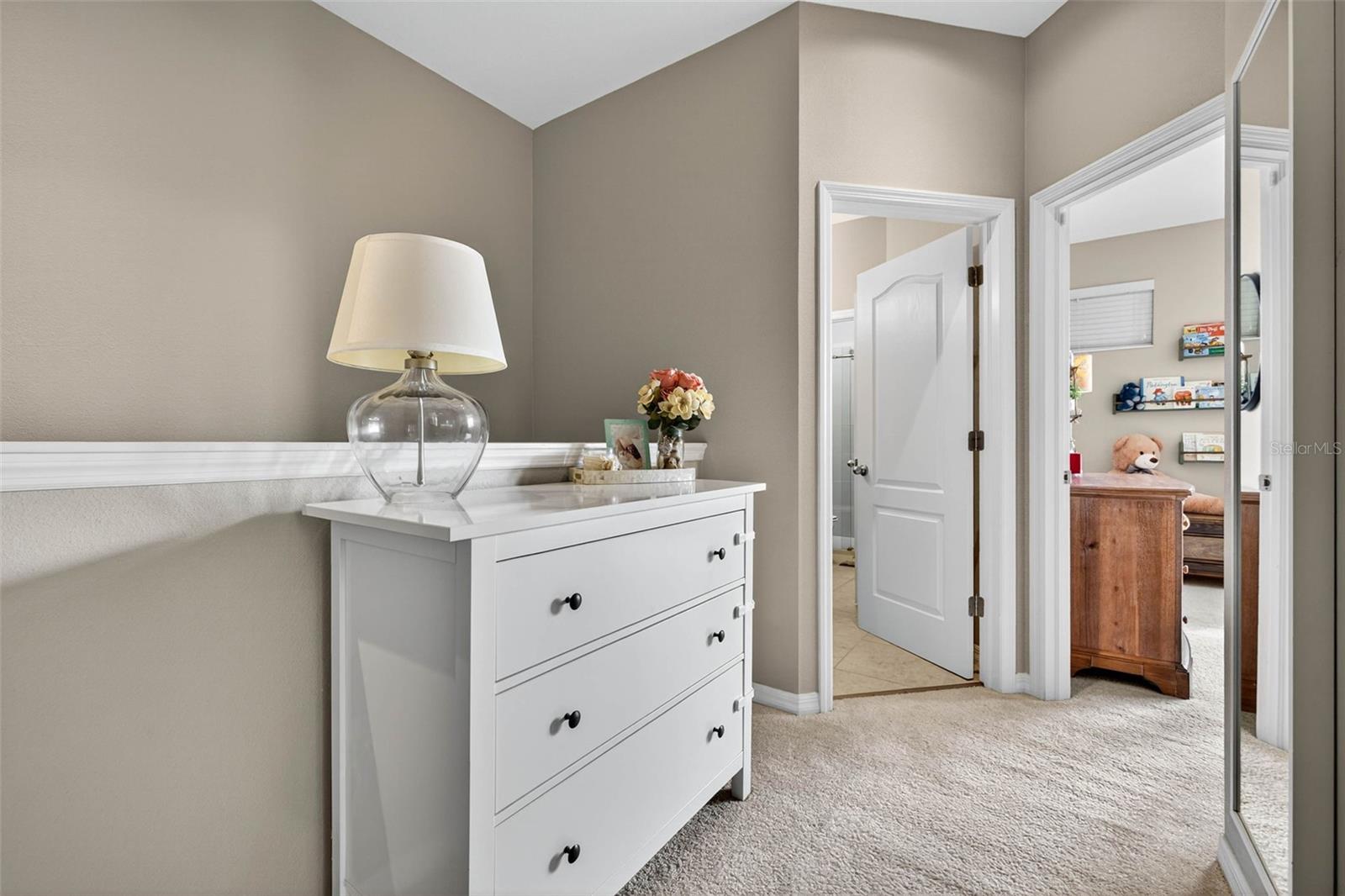 19204 STONE HEDGE DR