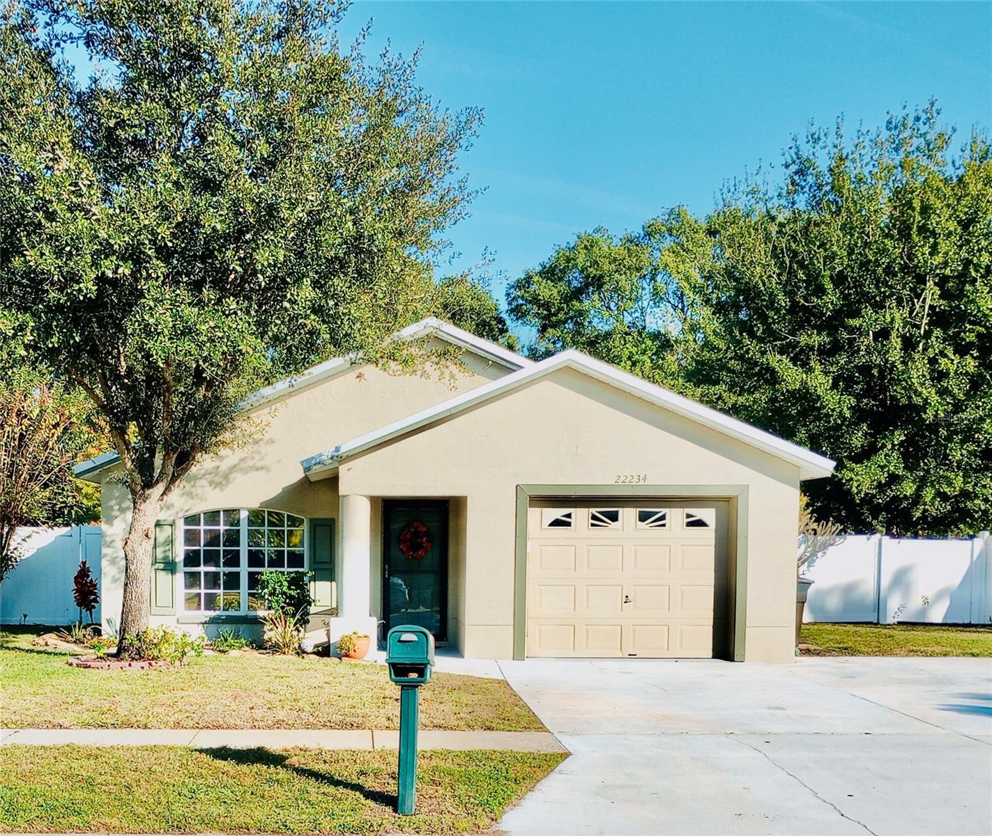22234 BELL HARBOR DR