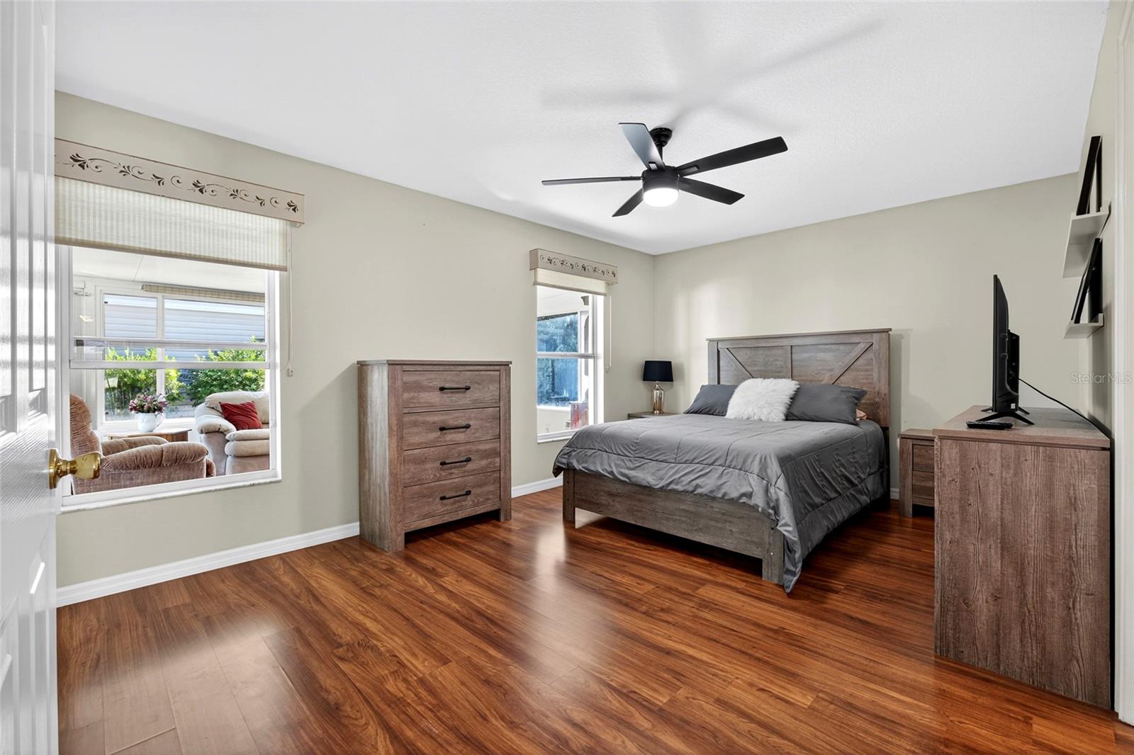 22234 BELL HARBOR DR