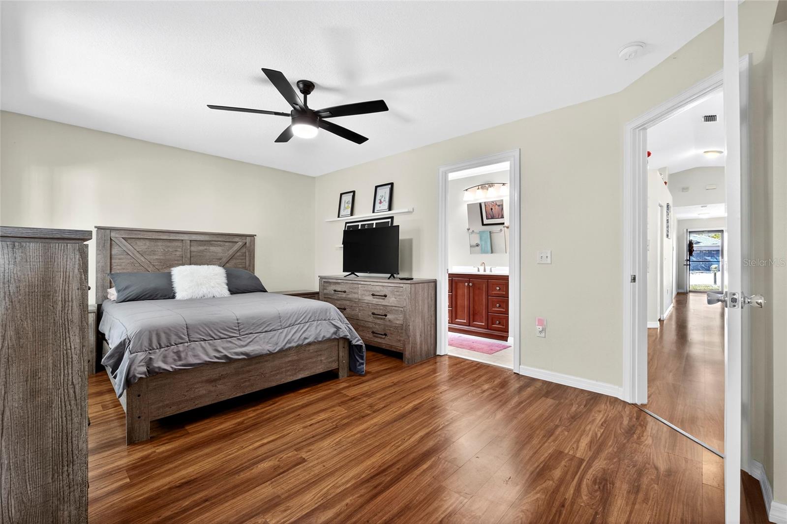 22234 BELL HARBOR DR