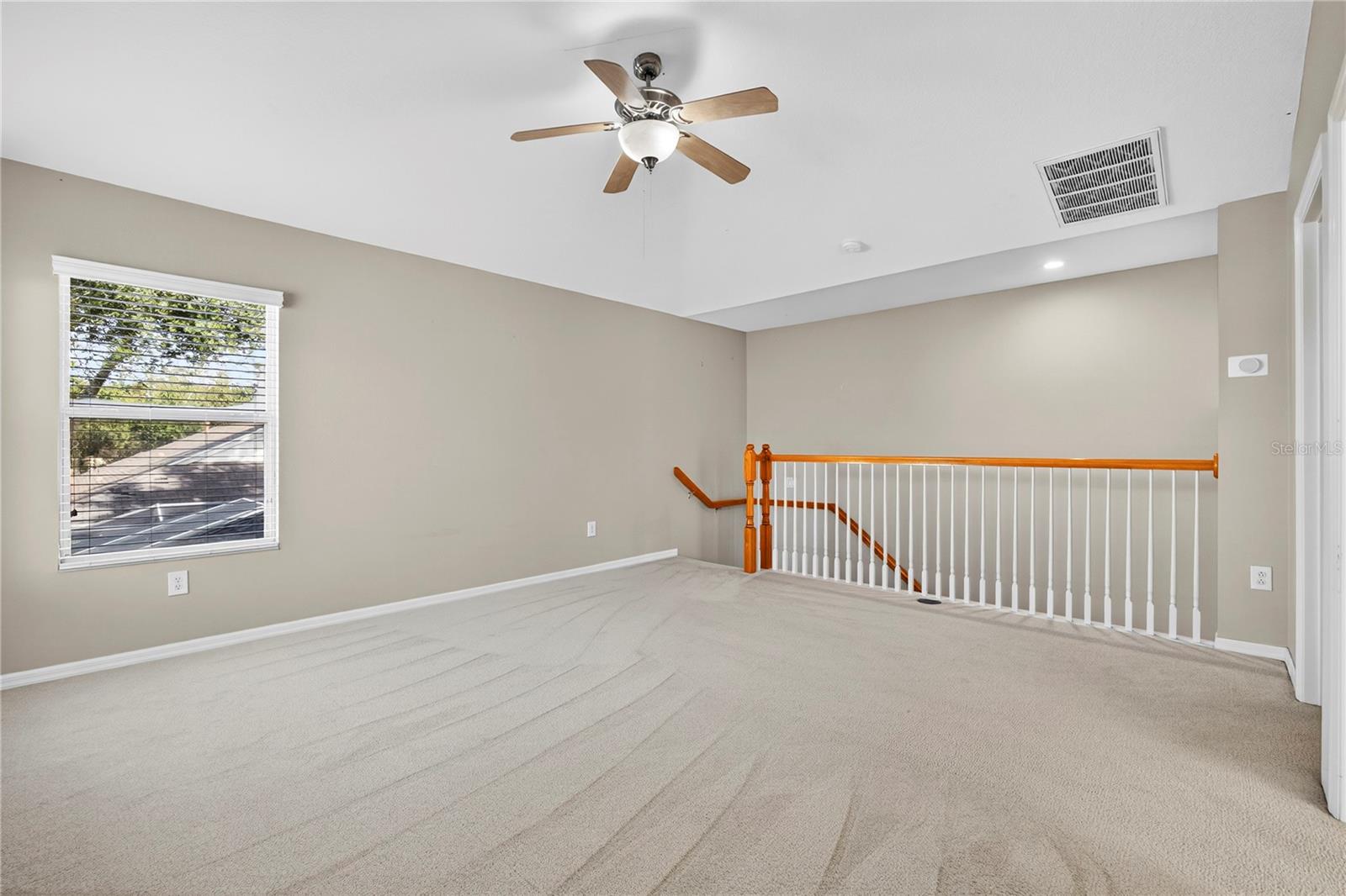 2352 ROSEHAVEN DR