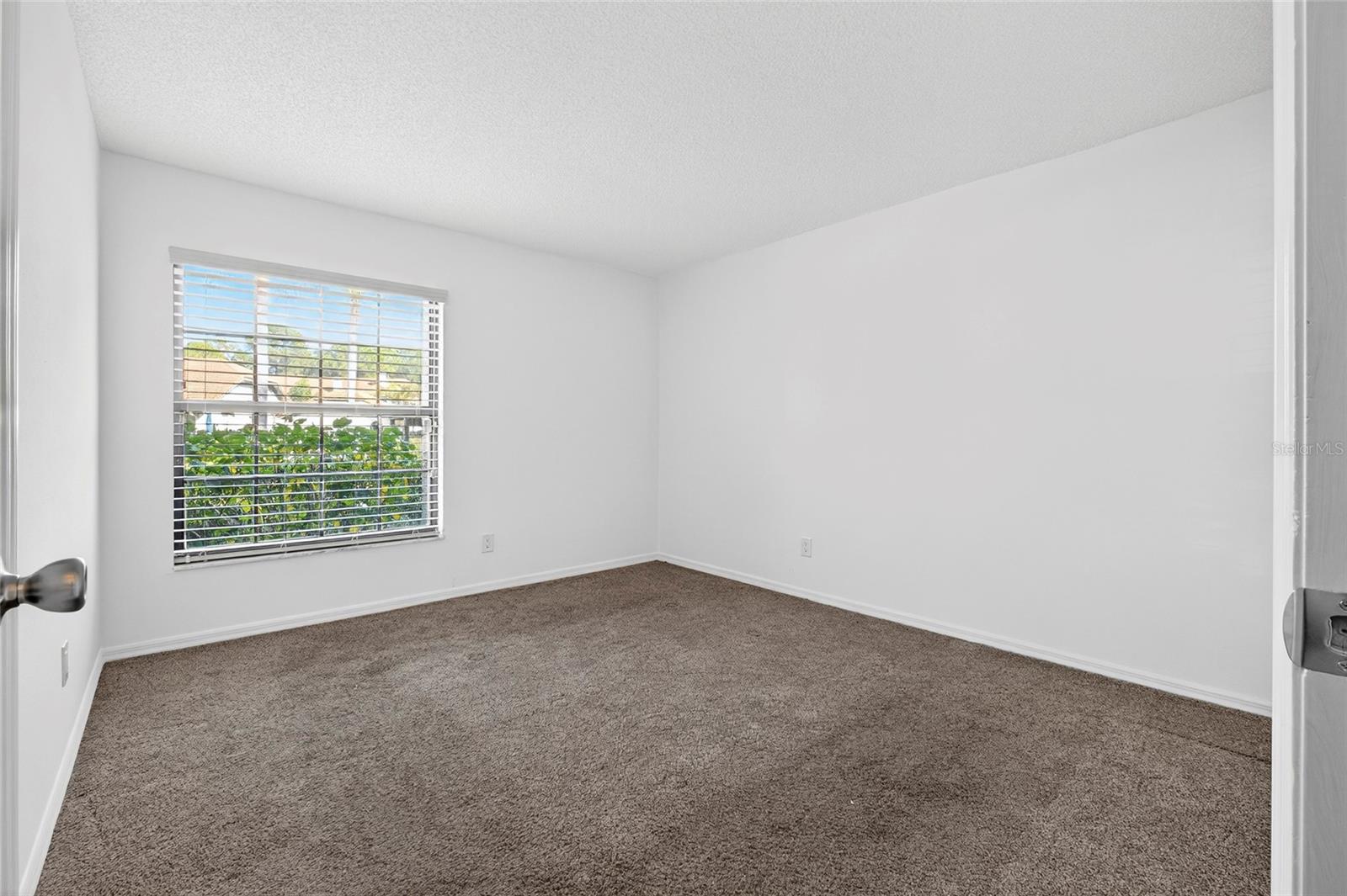 2620 ENTERPRISE RD E #E14