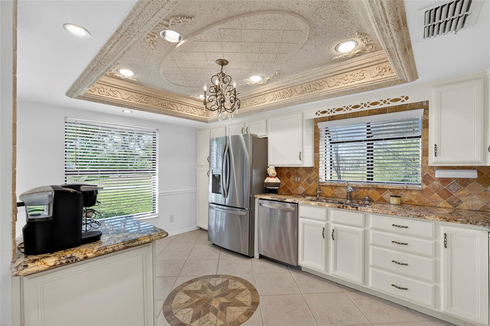 2620 ENTERPRISE RD E #E14