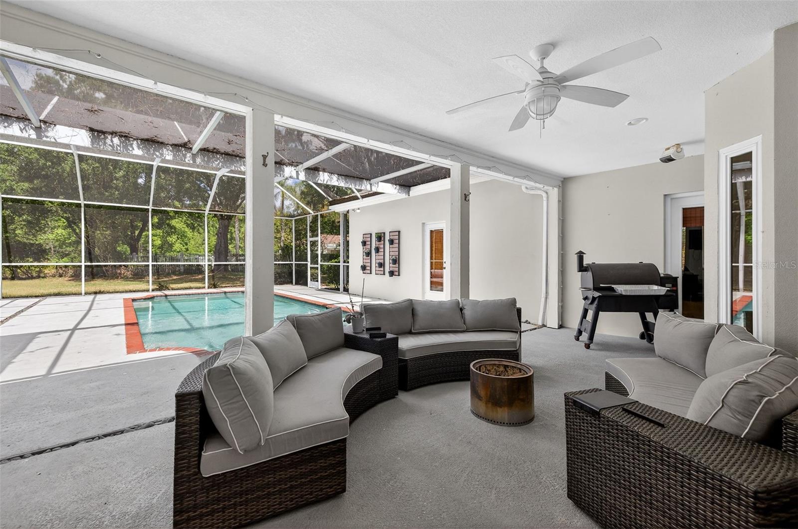 17805 GREEN WILLOW DR