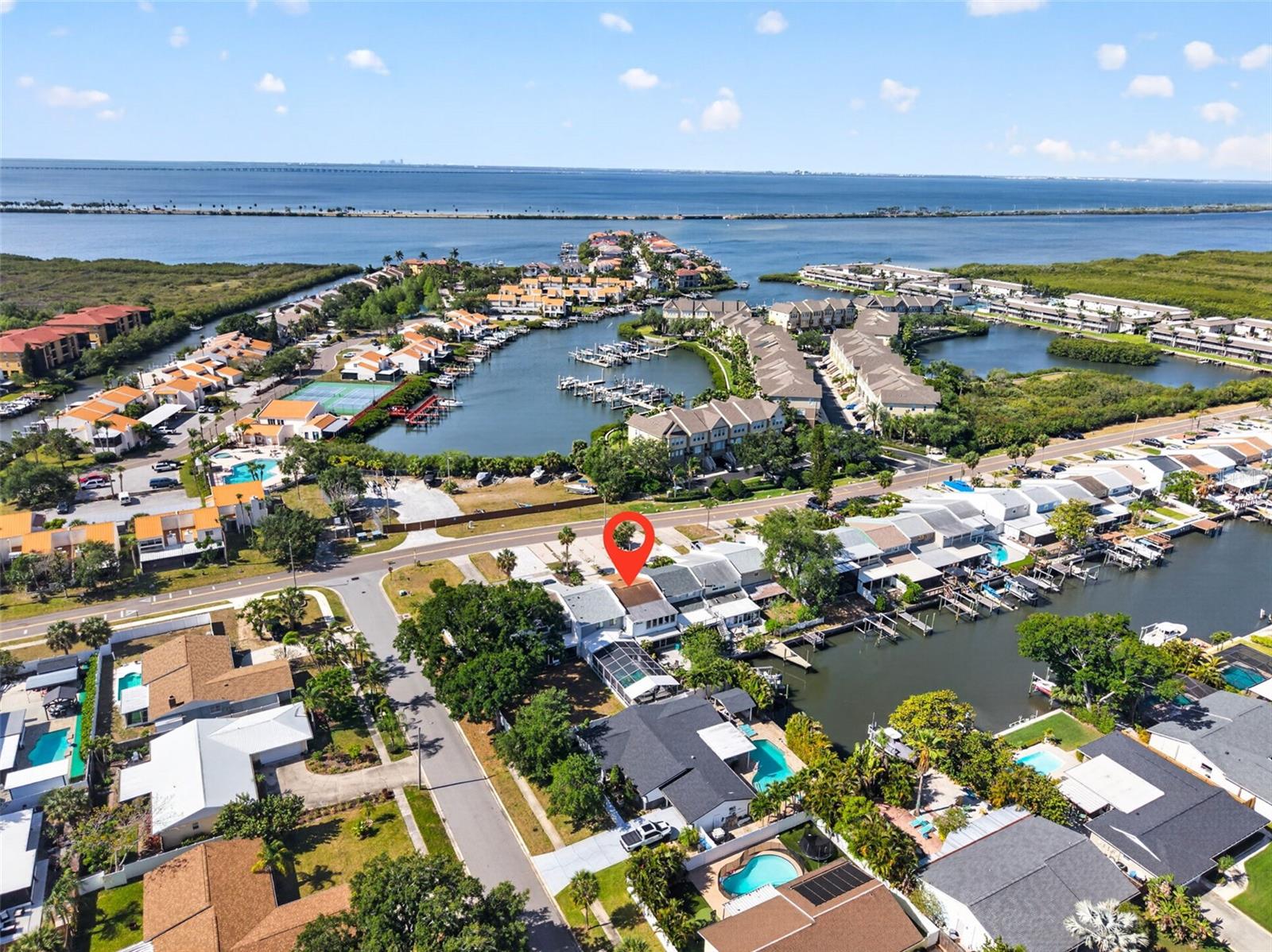 8705 BAY POINTE DR