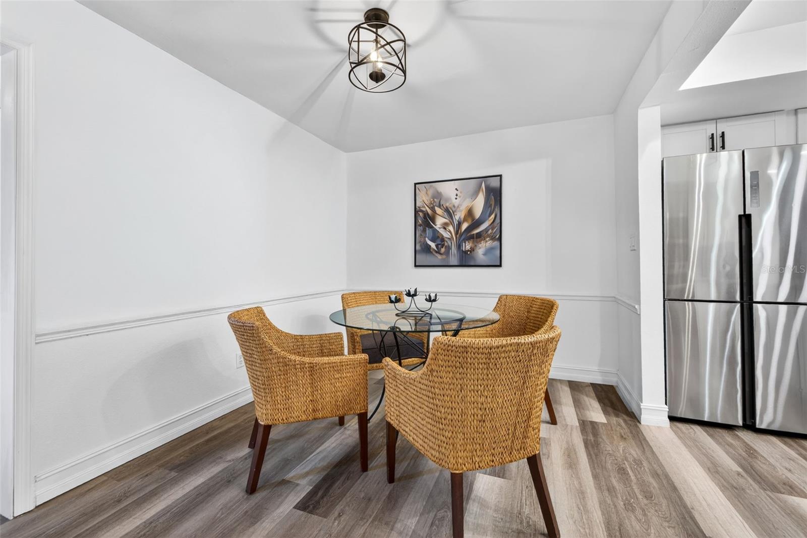 8705 BAY POINTE DR