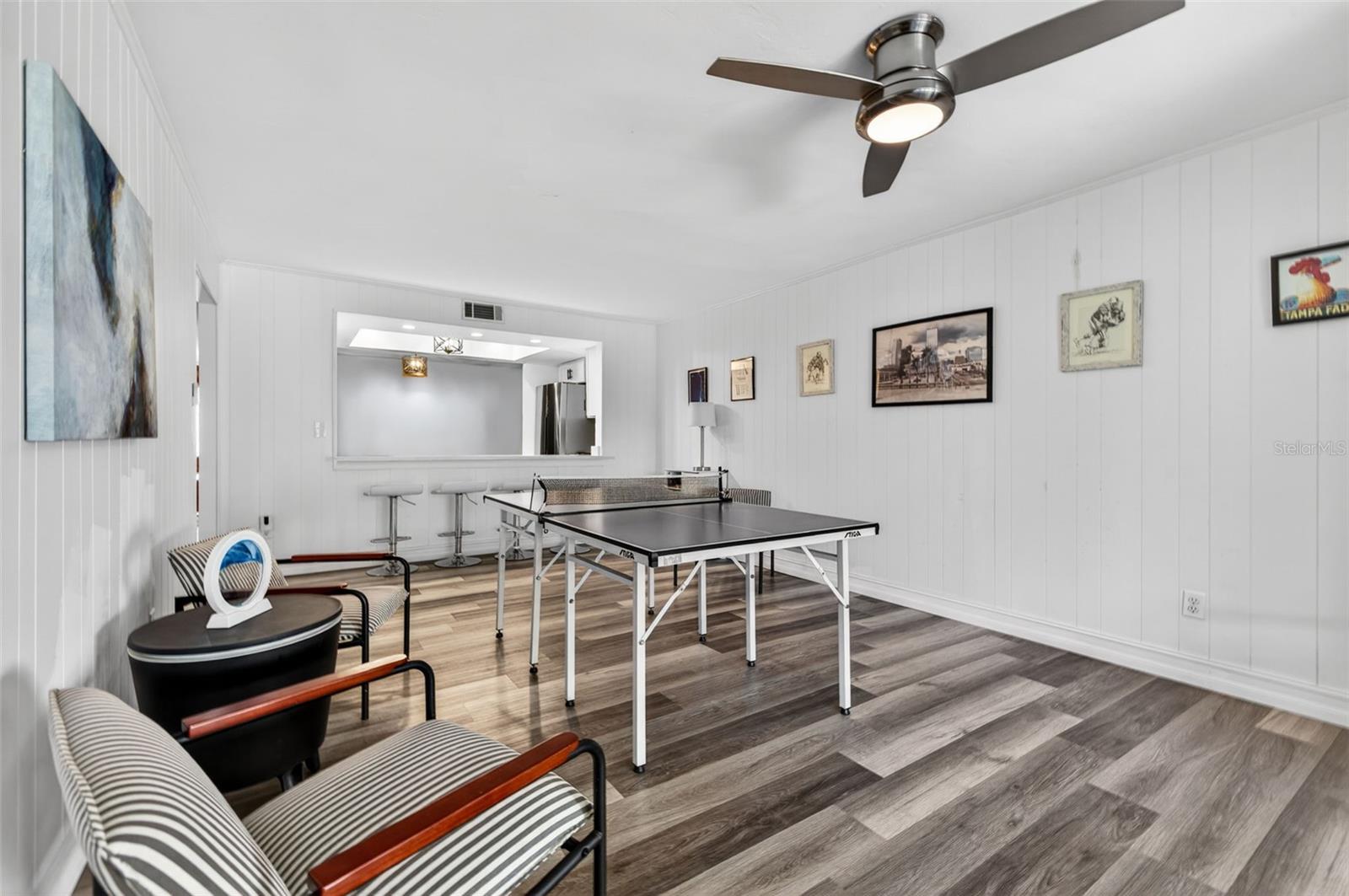 8705 BAY POINTE DR