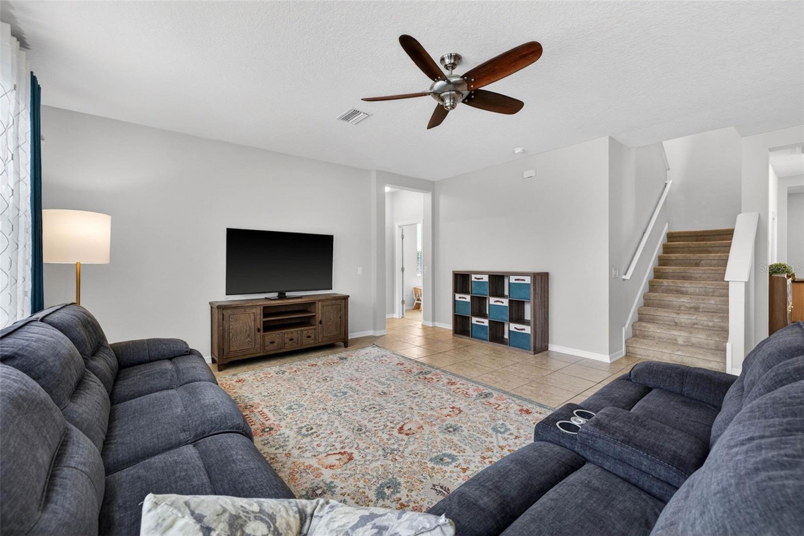 9634 OAK GLADE AVE