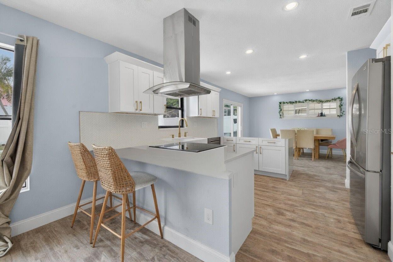 4724 SOAPSTONE DR
