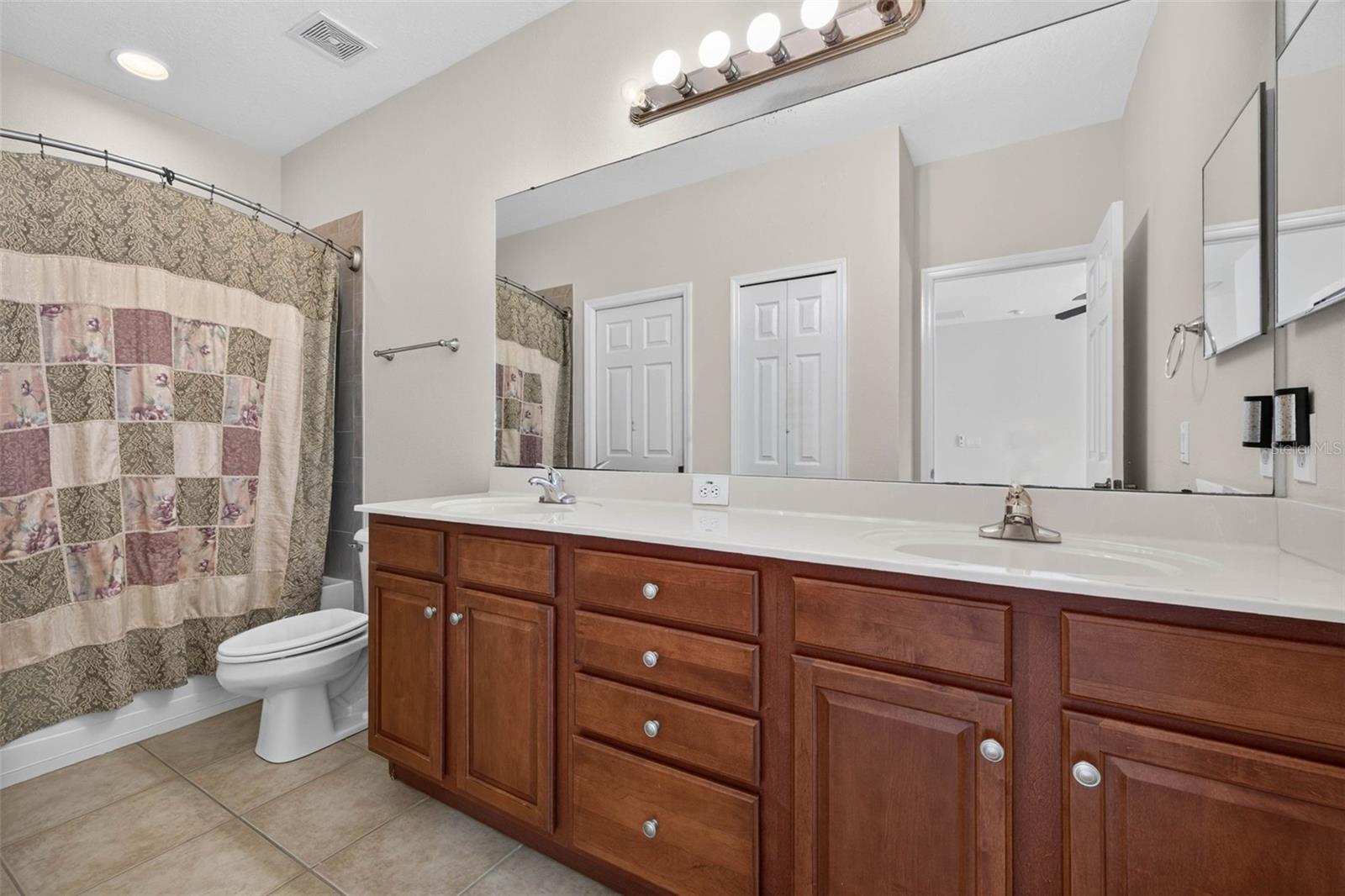 5112 ABISHER WOOD LN