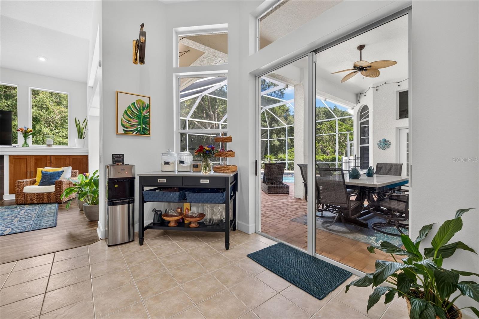 9136 HIGHLAND RIDGE WAY