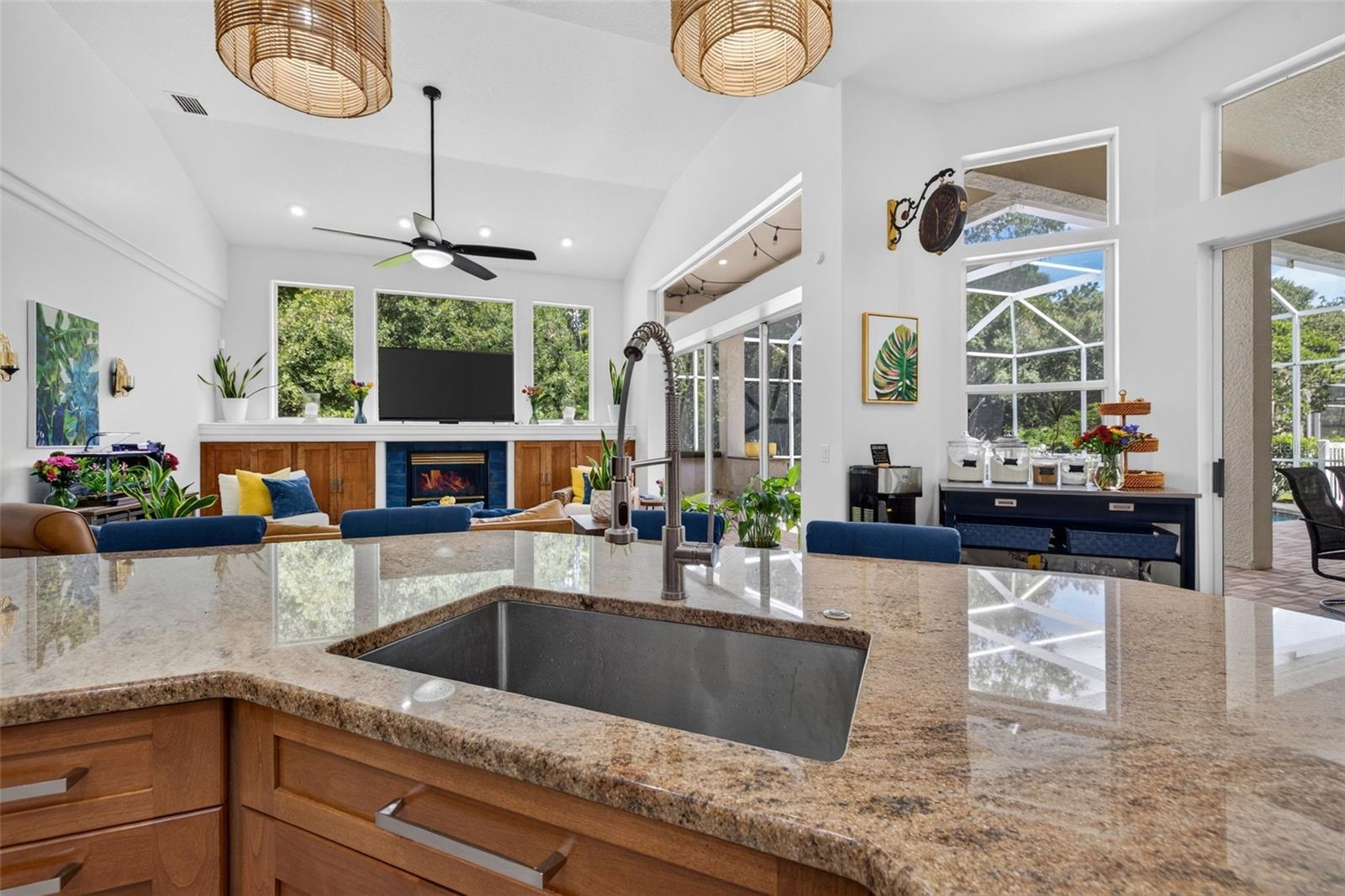 9136 HIGHLAND RIDGE WAY