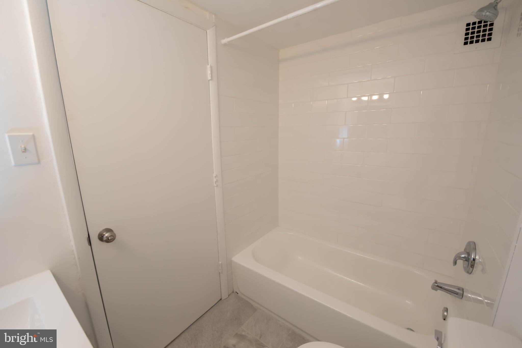 1341 Clifton STREET NW Unit: 104