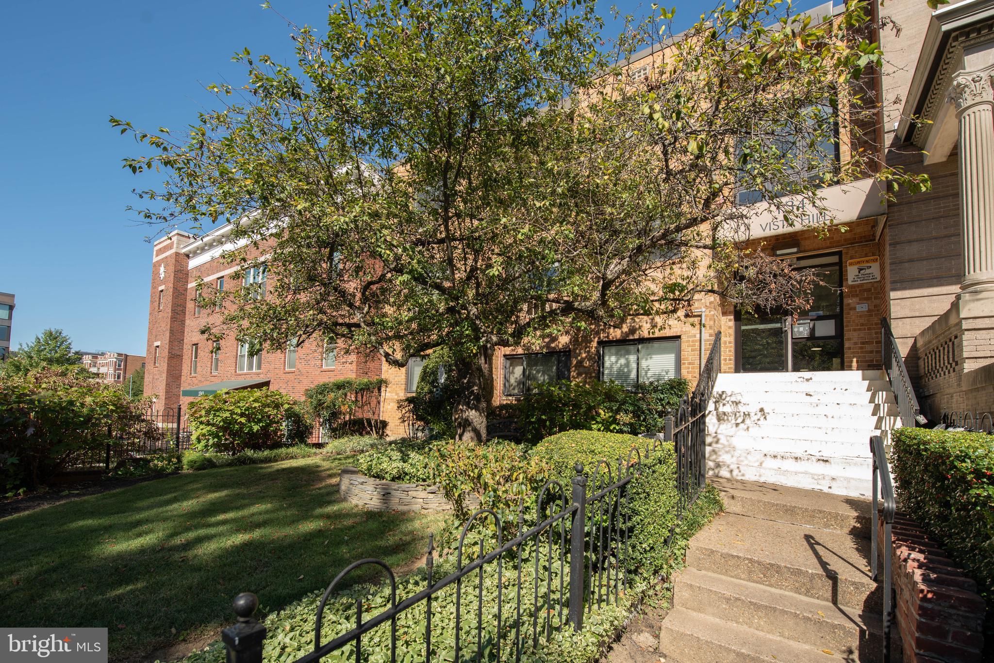 1341 Clifton STREET NW Unit: 104