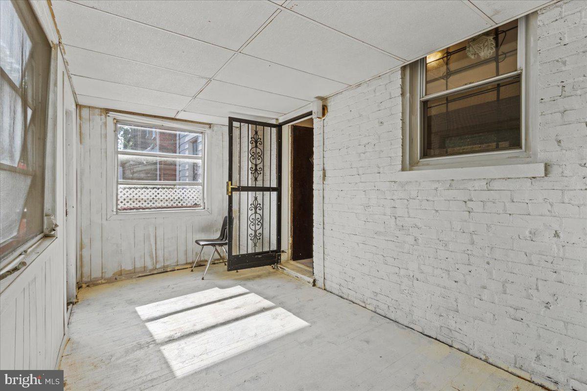 600 Tuckerman St NW