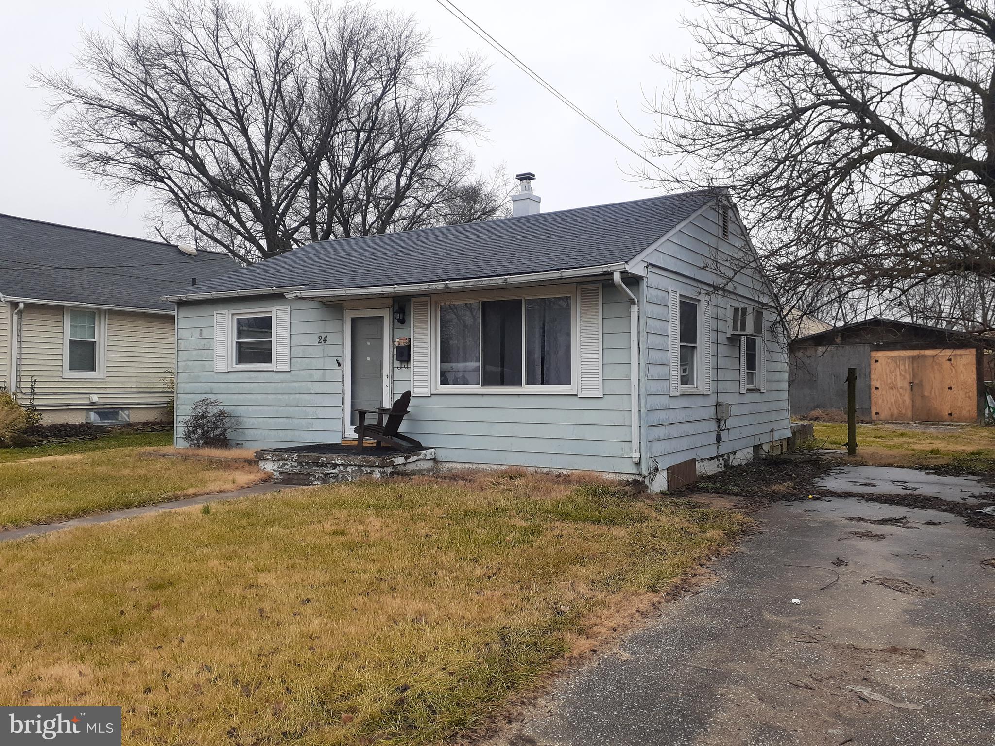 24 Eleanor AVENUE