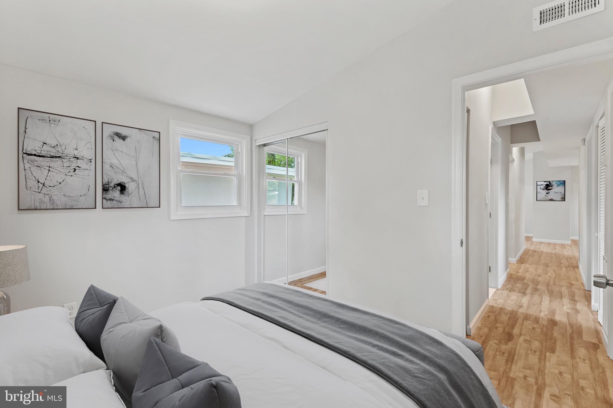 217 GLOUCESTER DRIVE