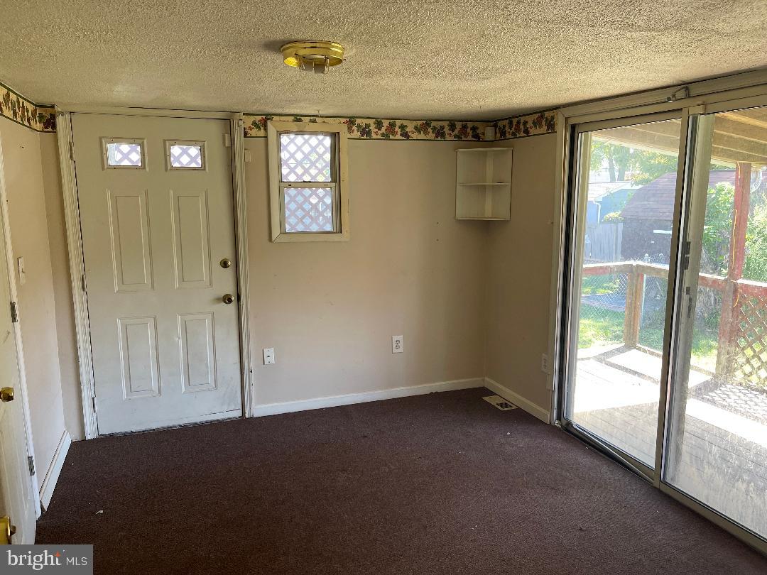 403 Cedar Hill ROAD
