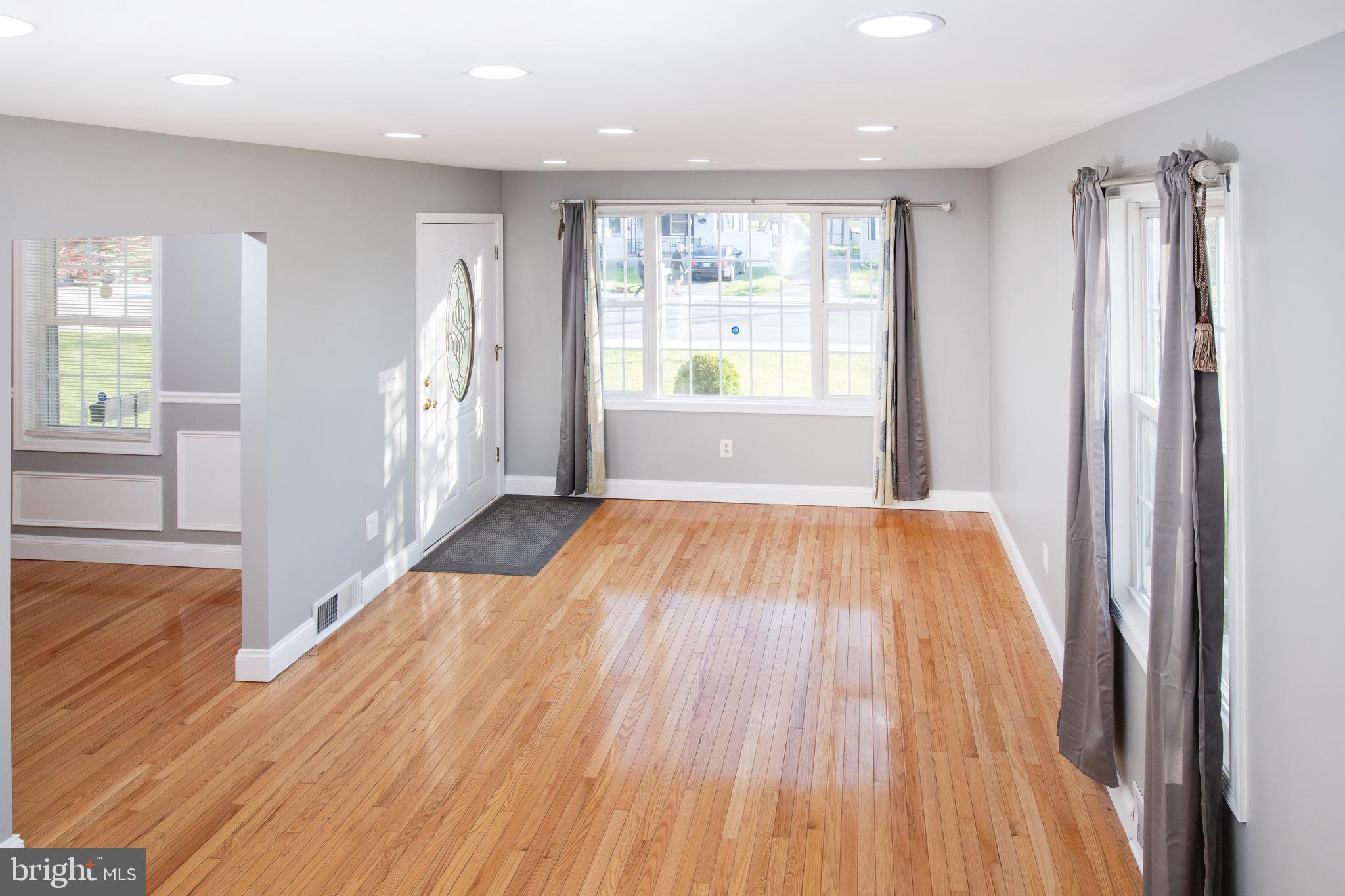 212 Linda Ave