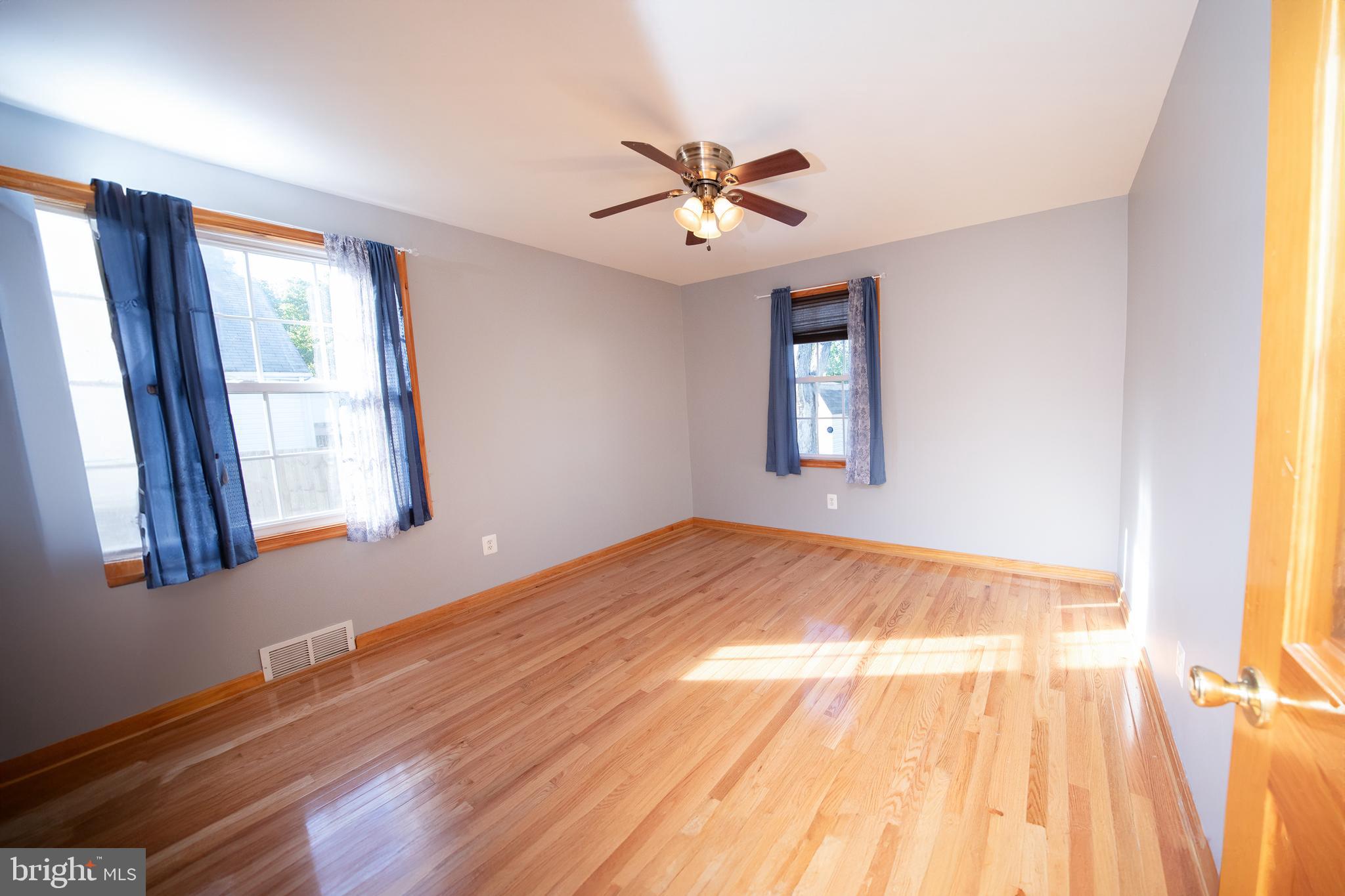 212 Linda Ave