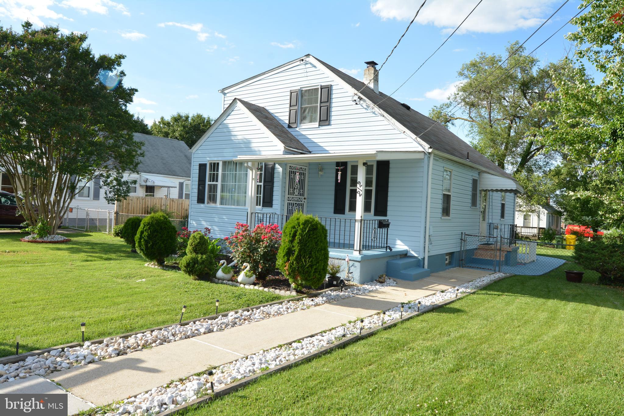 212 Linda Ave