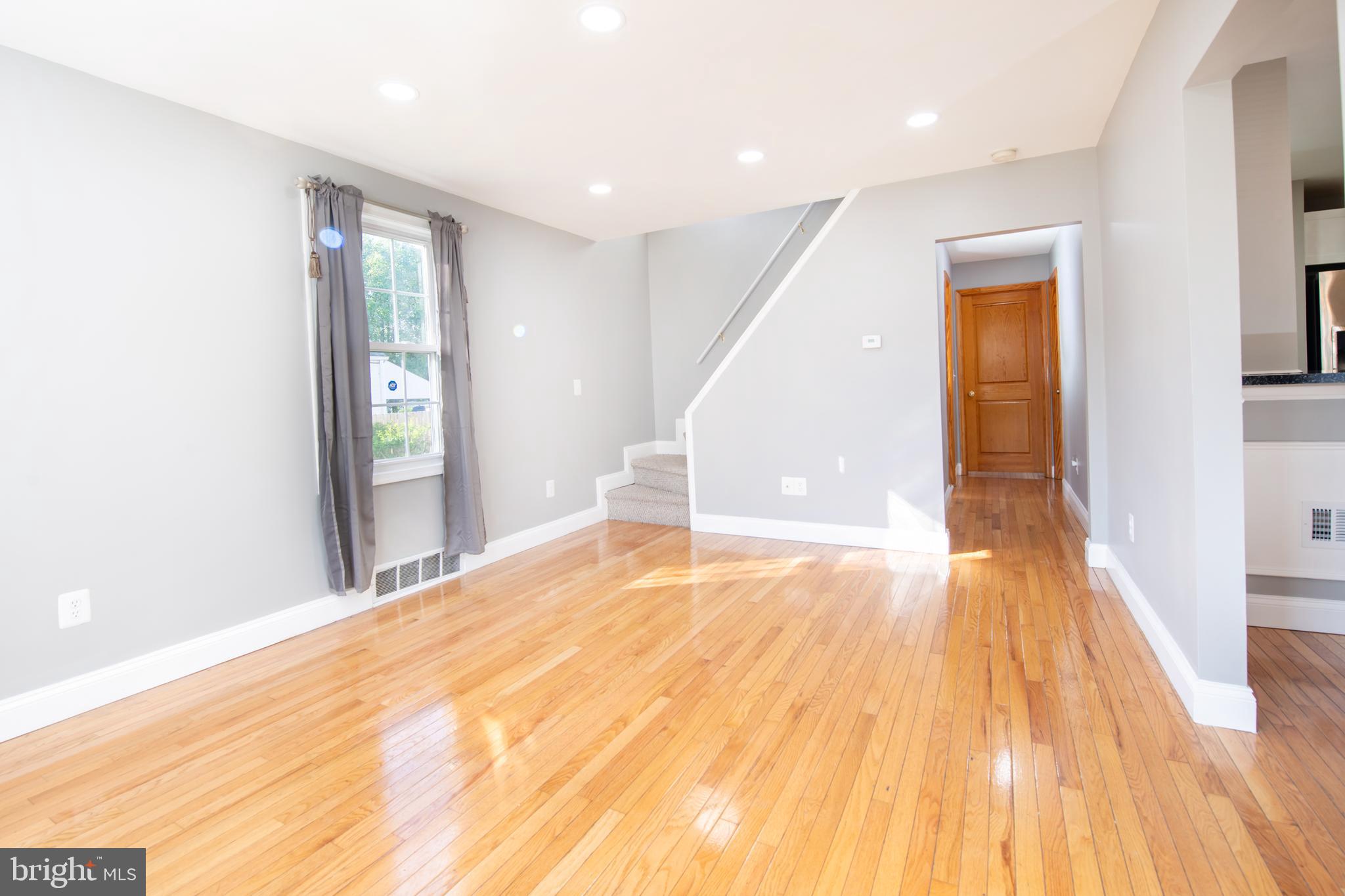 212 Linda Ave