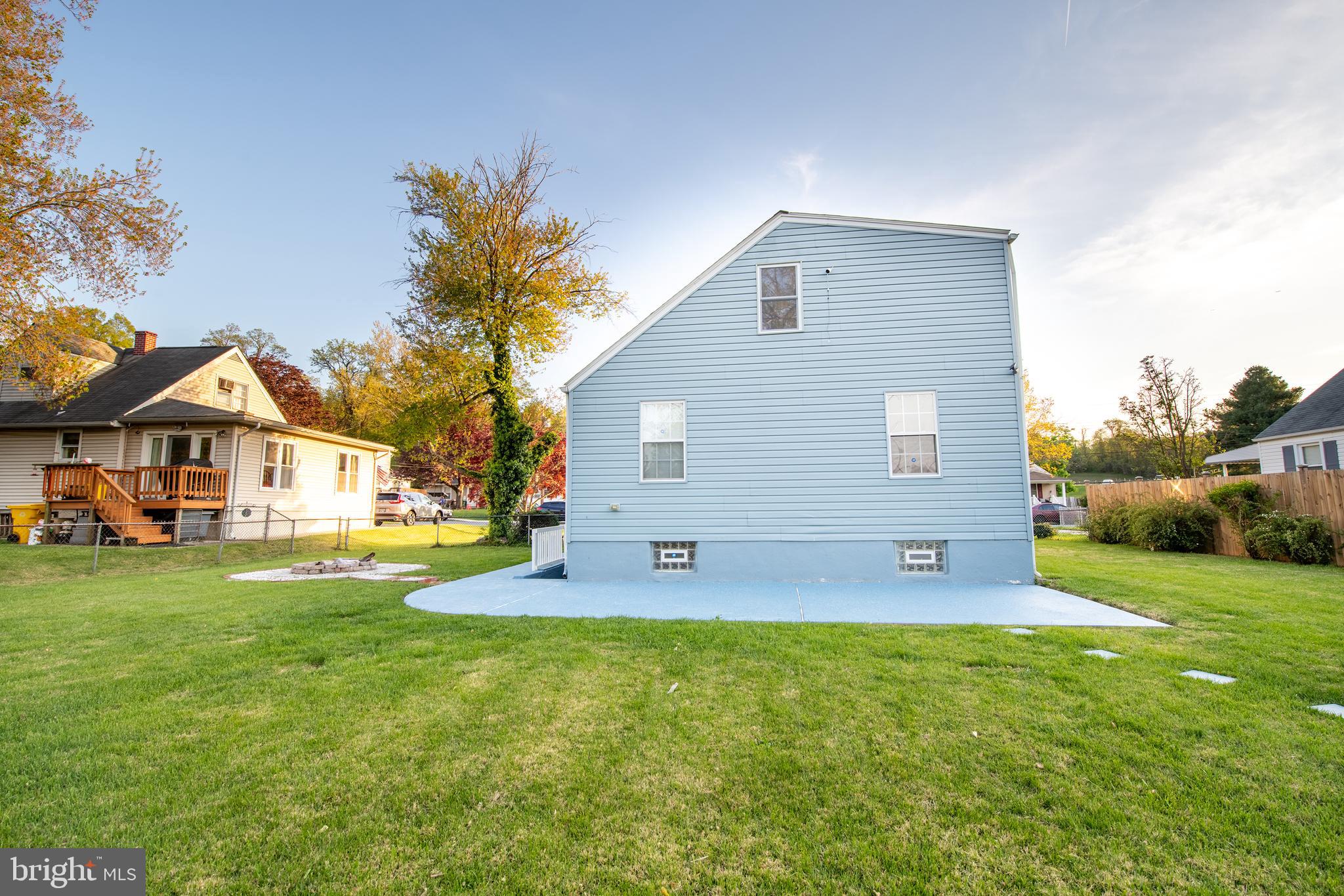 212 Linda Ave