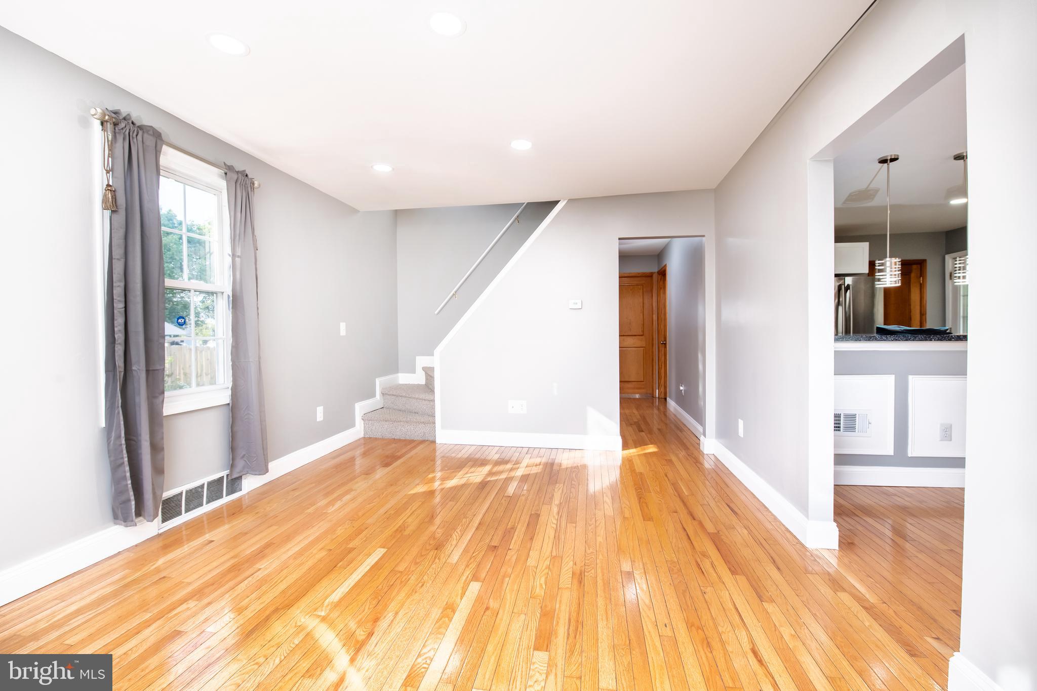 212 Linda Ave