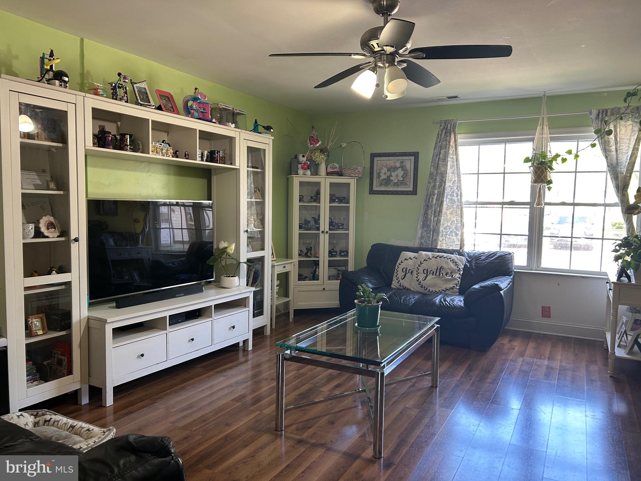 285 Maxo Ct