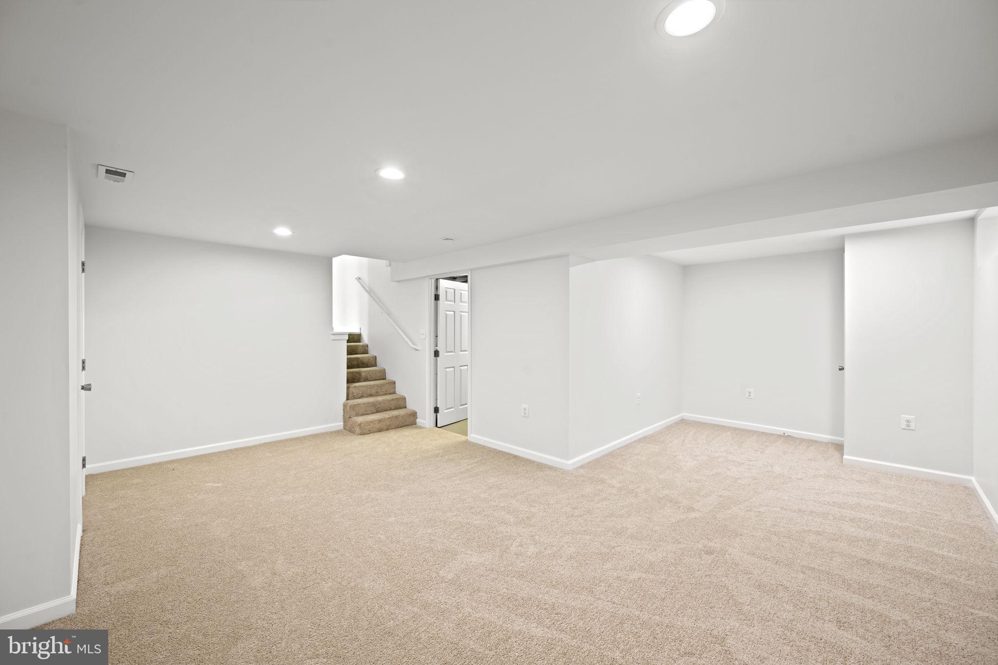 388 Phirne Rd W