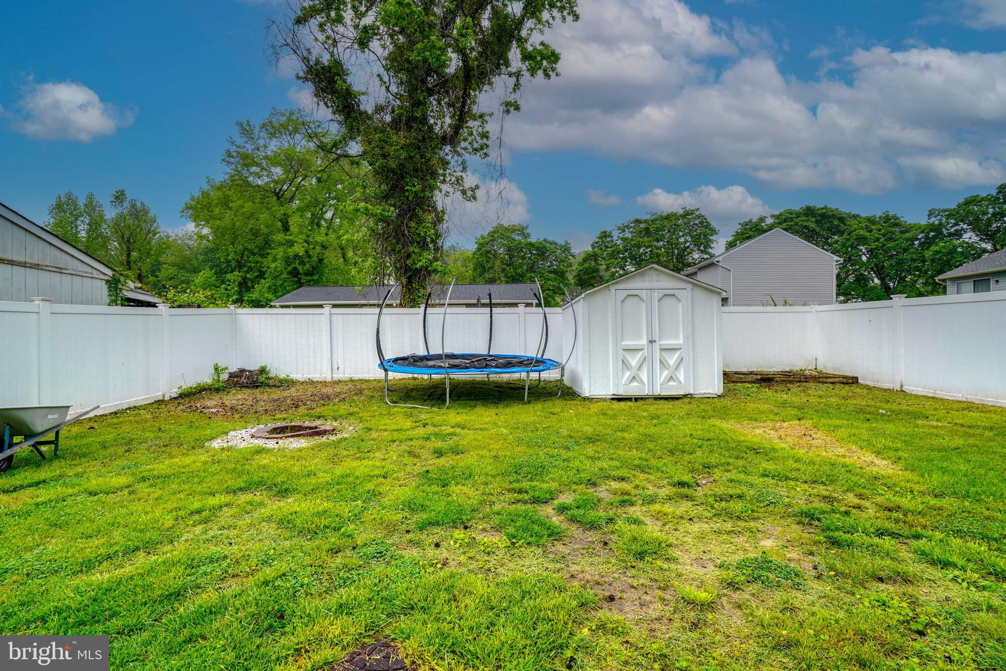 7708 Leigh Rd